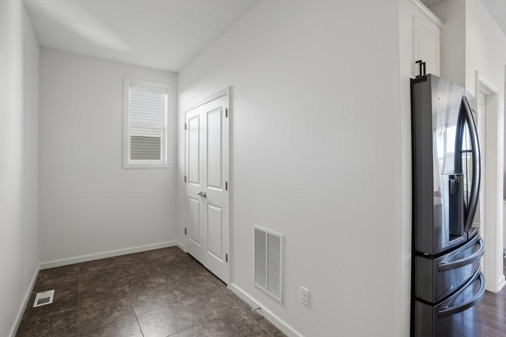 5025 Sandpebble Lane