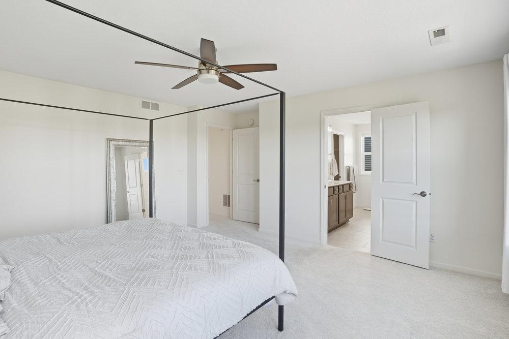 5025 Sandpebble Lane