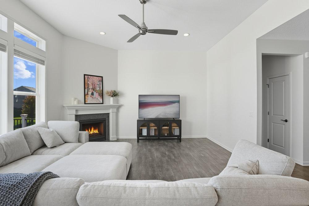 5025 Sandpebble Lane