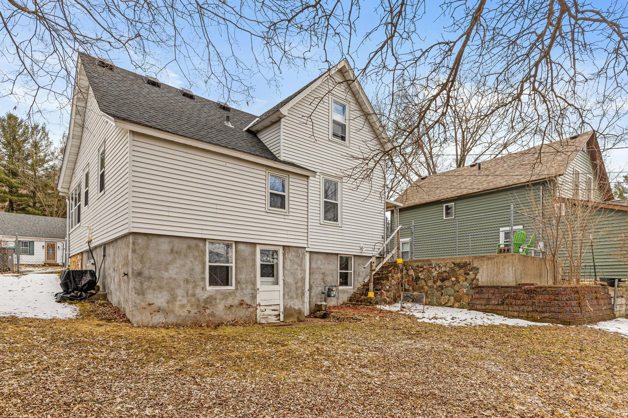 407 N Washington Street