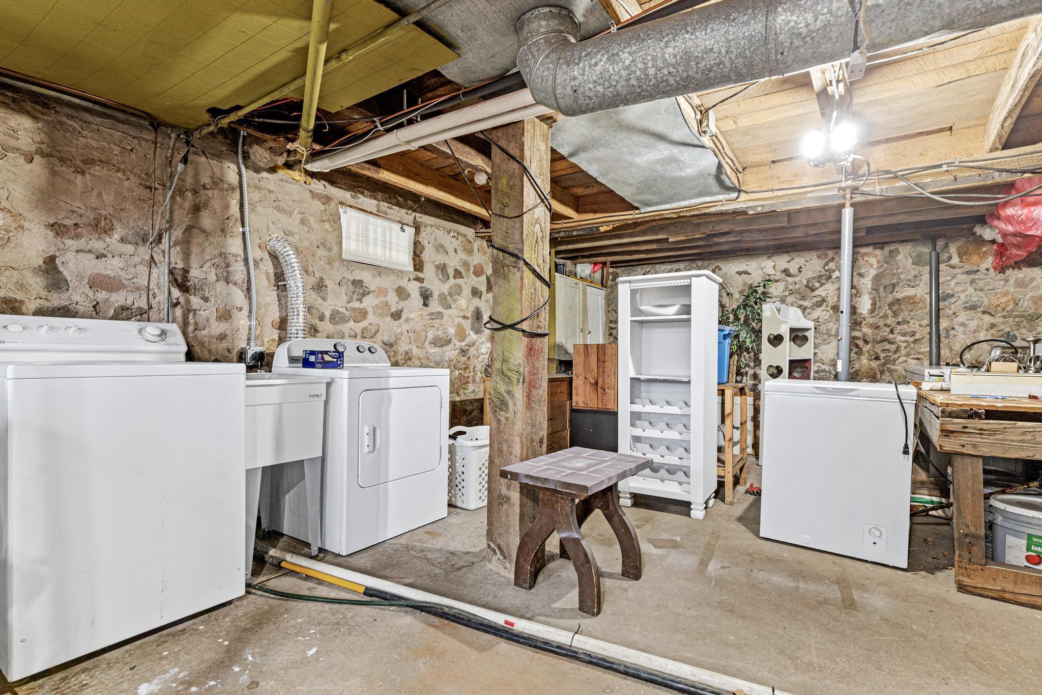 407 N Washington Street