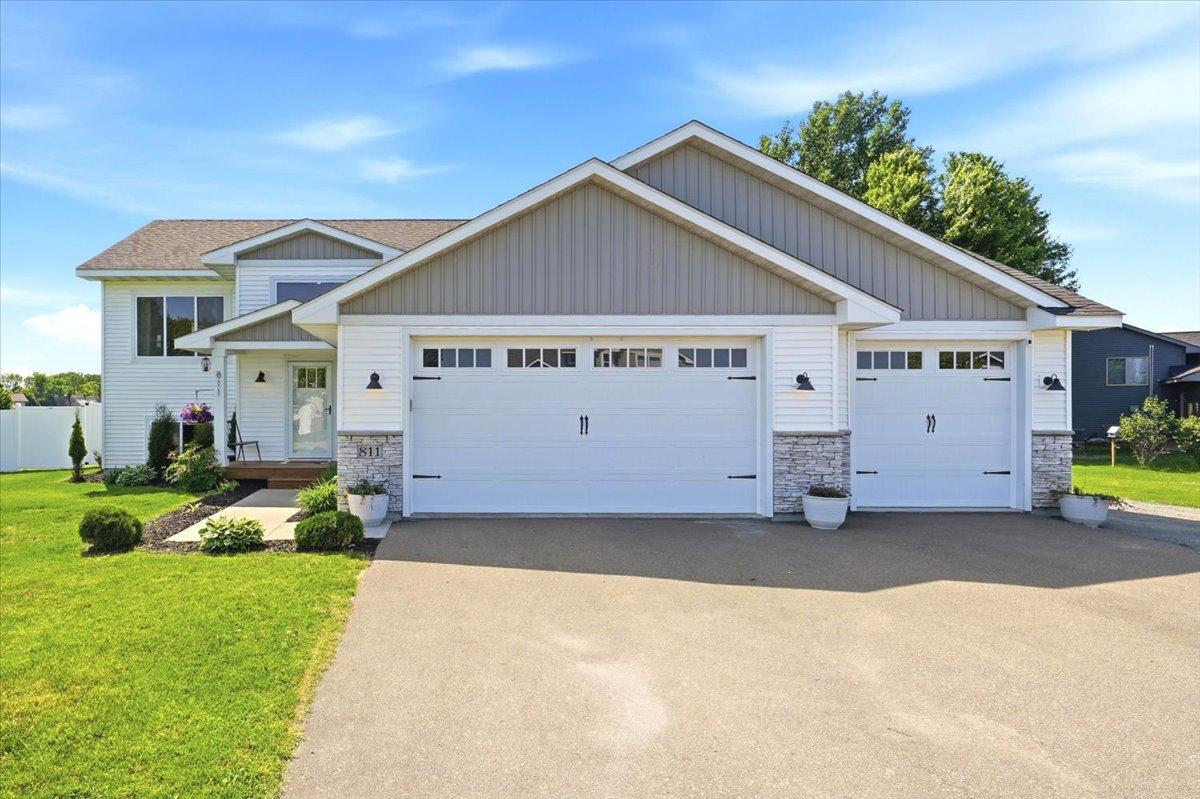 811 Brady Lane