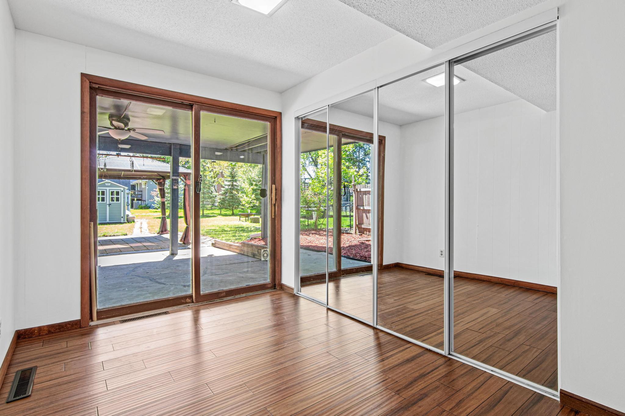 344 Thompson Avenue W