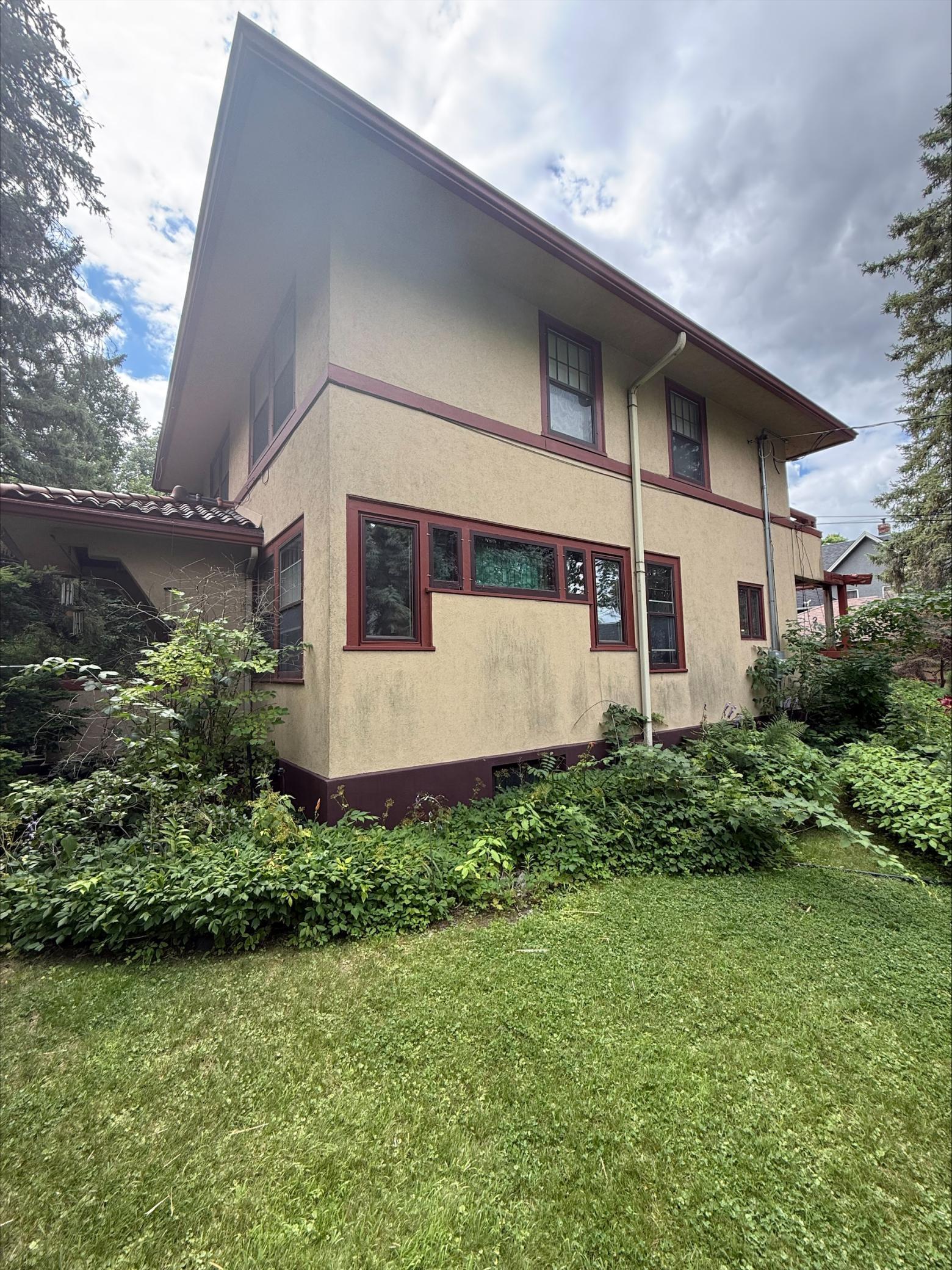 121 Maria Avenue