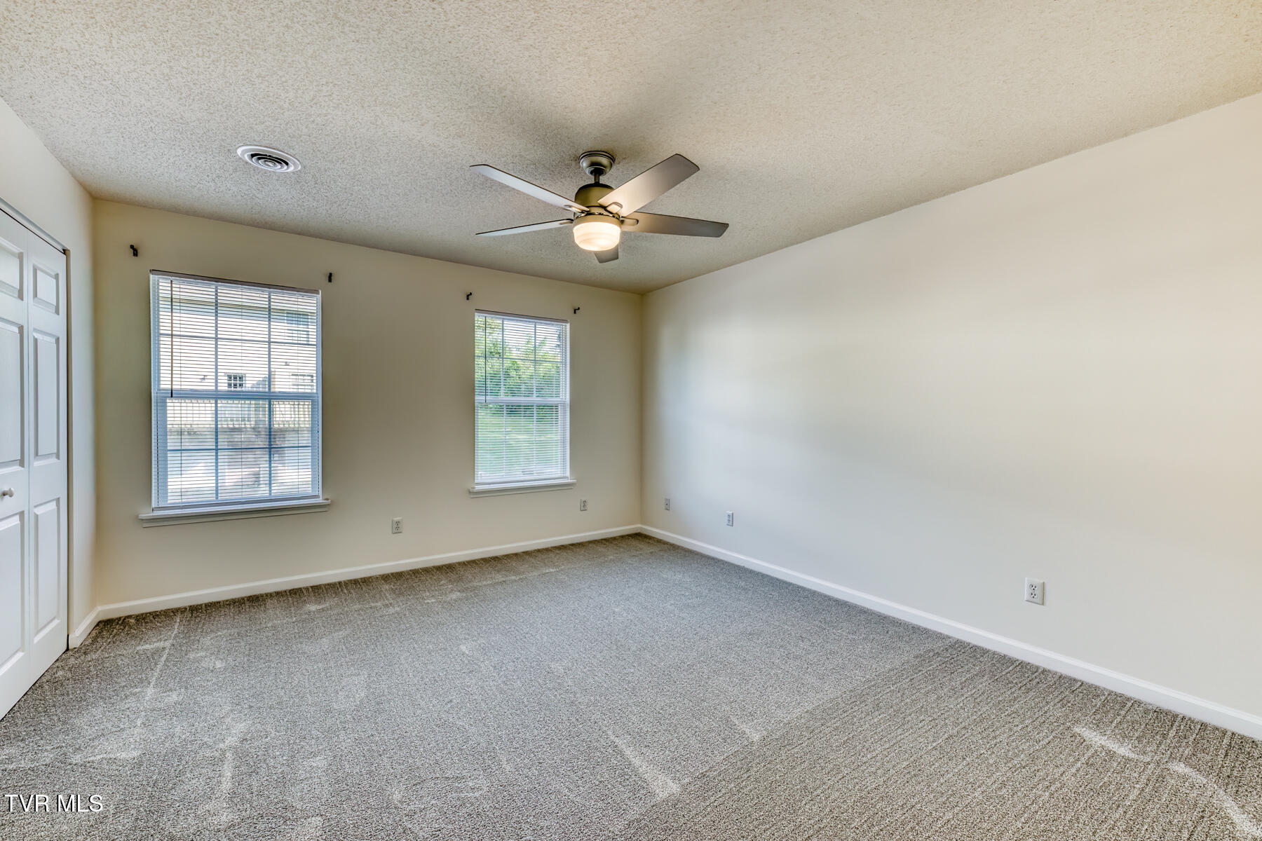 10 Pepper Ridge Court 10