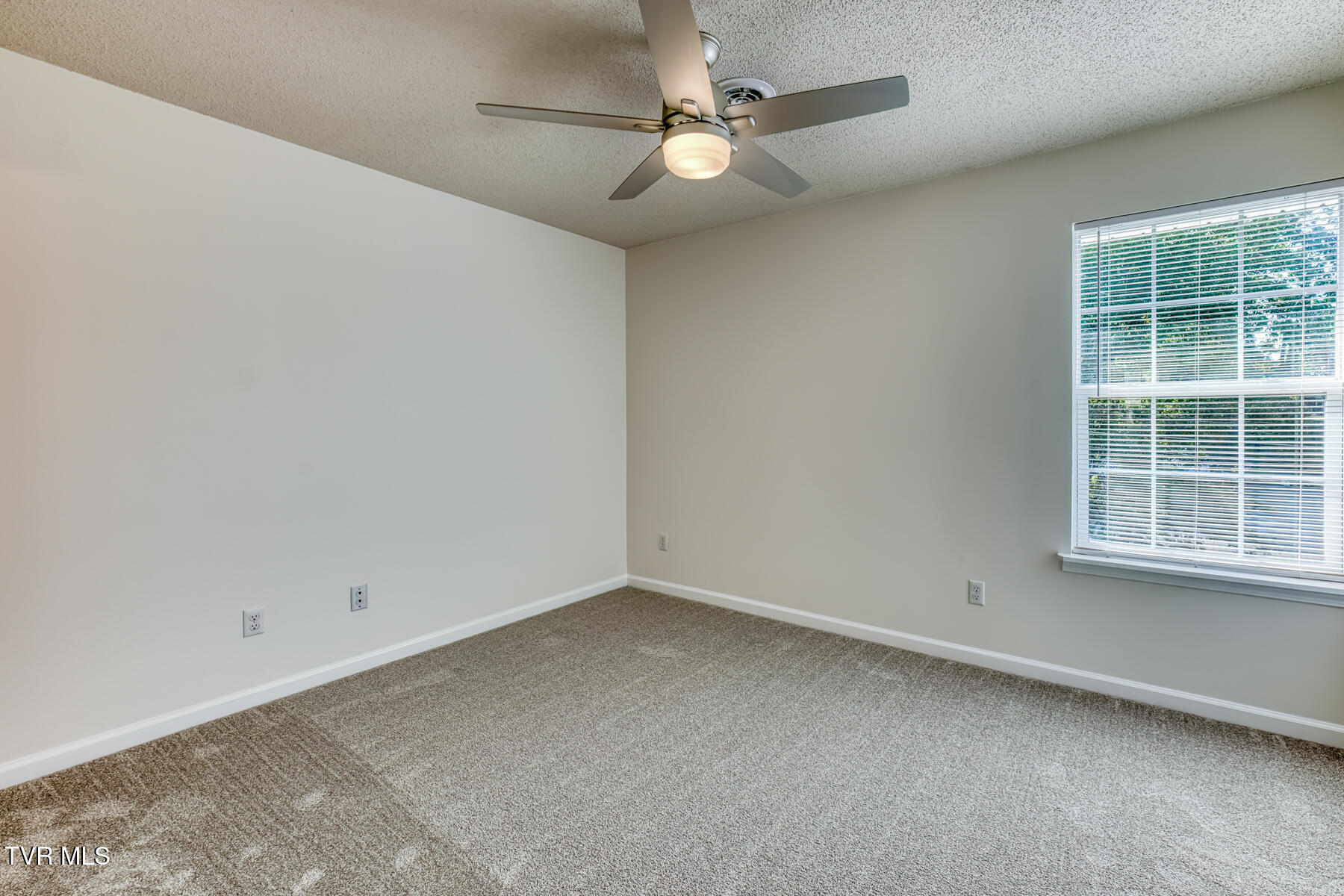10 Pepper Ridge Court 10