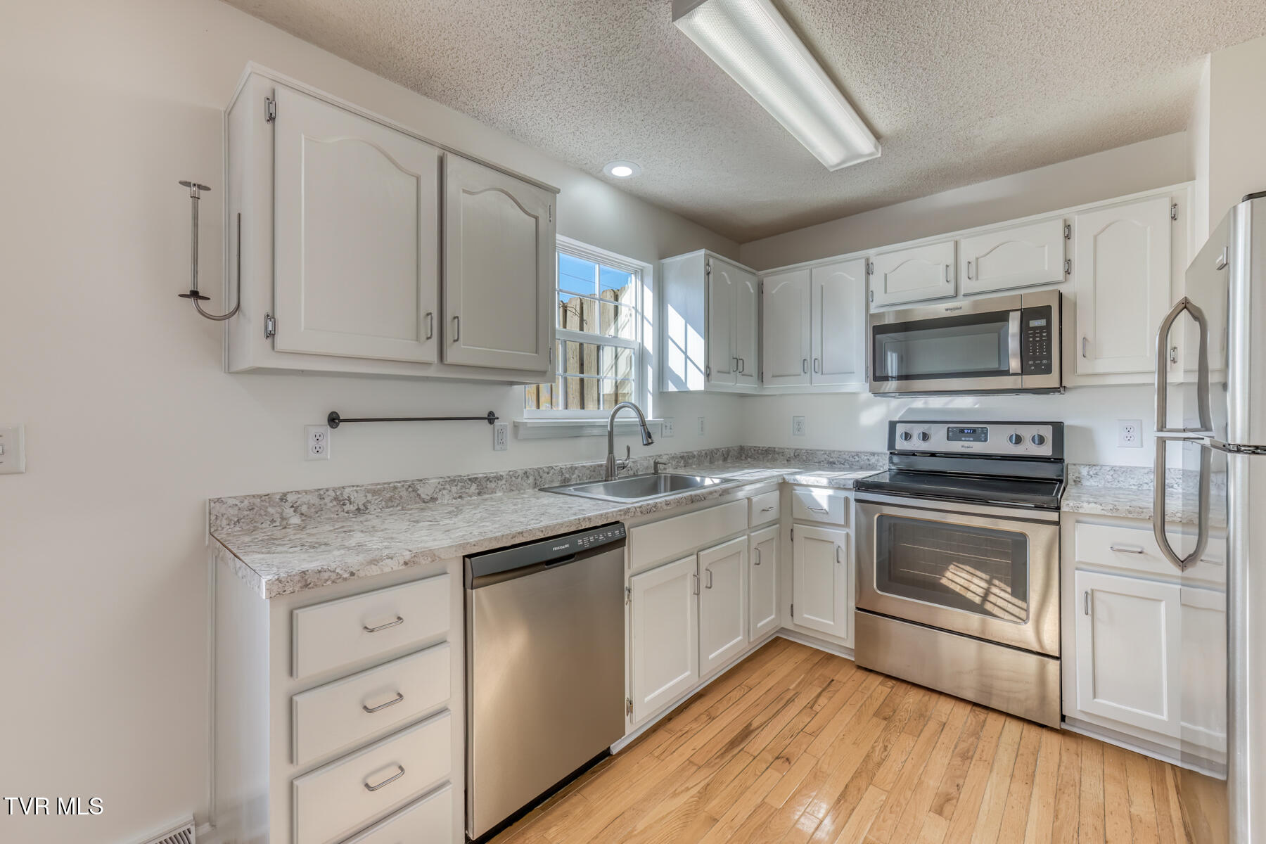 10 Pepper Ridge Court 10