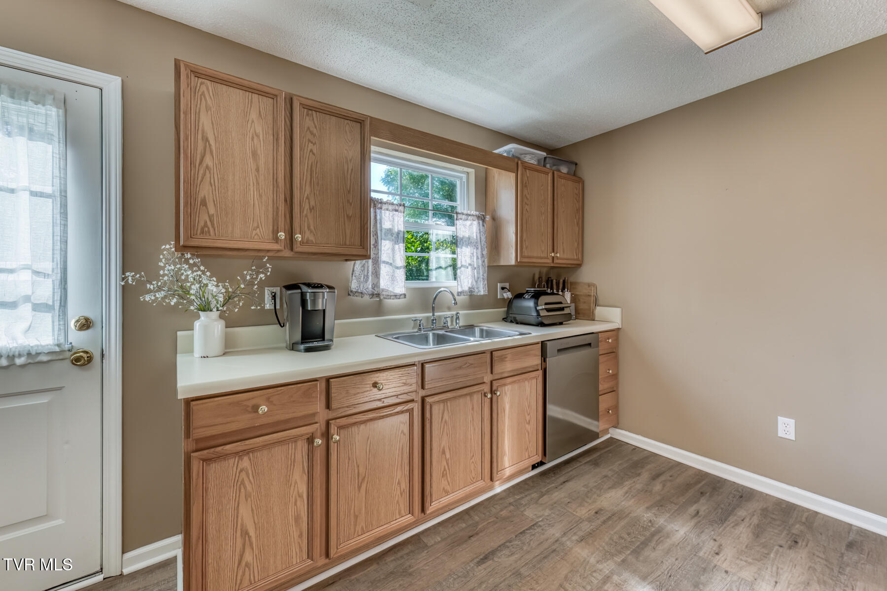 568 Gray Station Road Unit: Apt 10