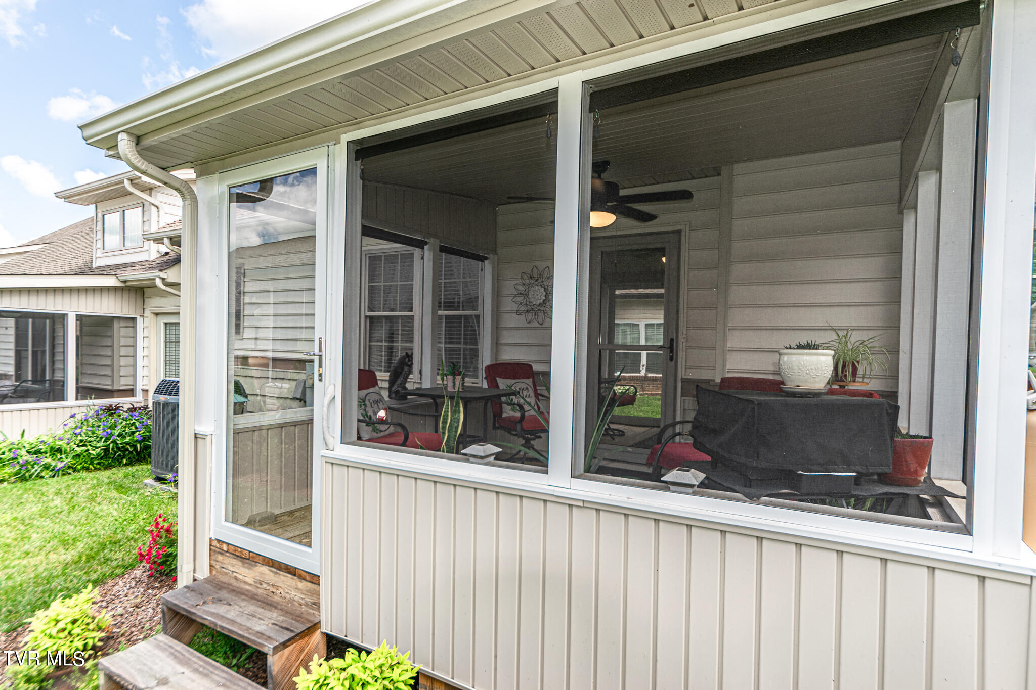 282 Baileigh Lyn Loop, 282