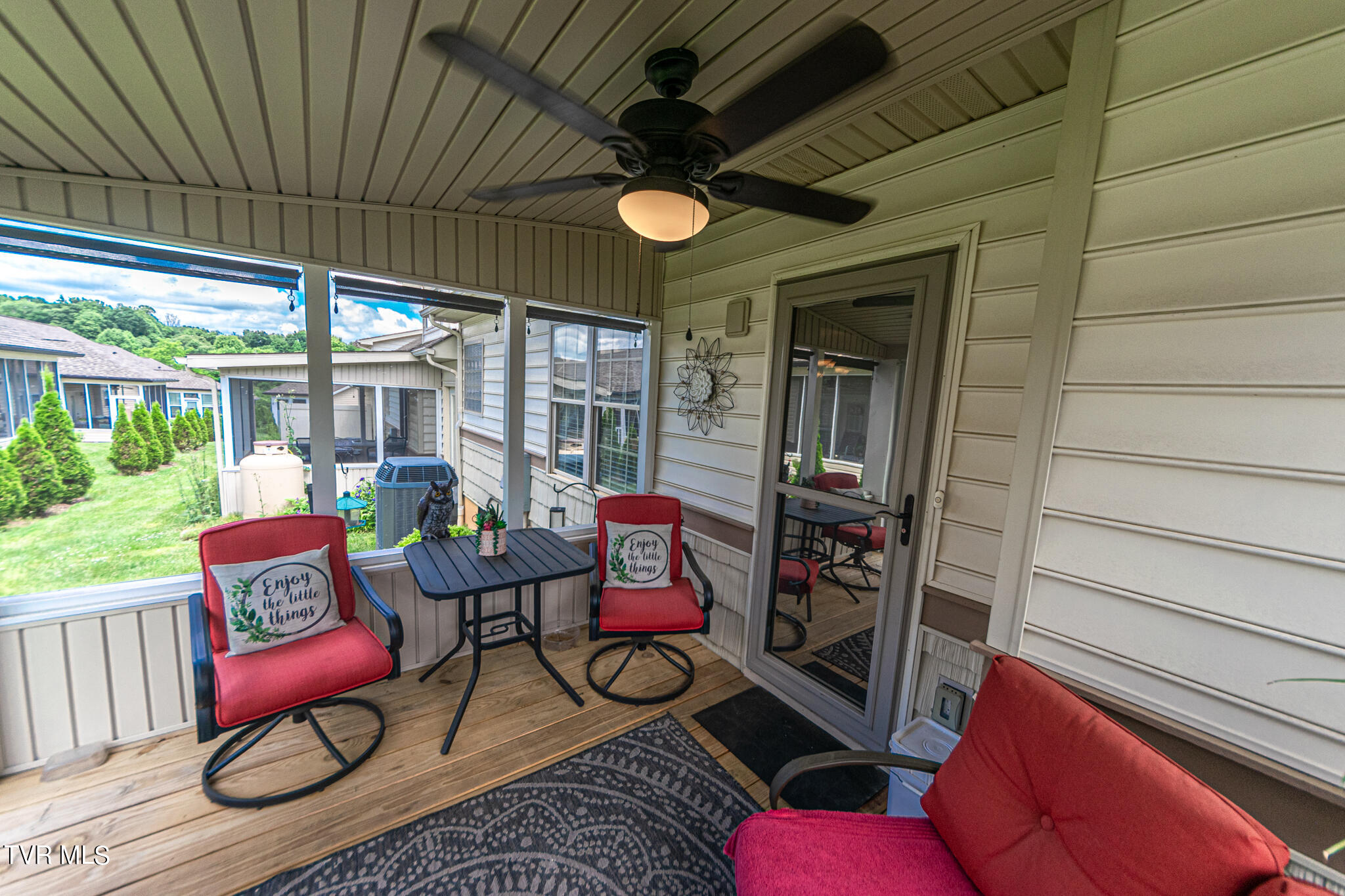 282 Baileigh Lyn Loop, 282