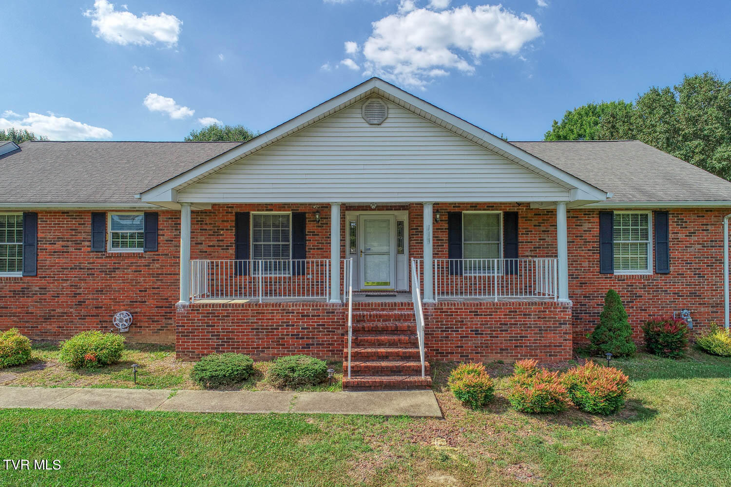 401 Remington Court
