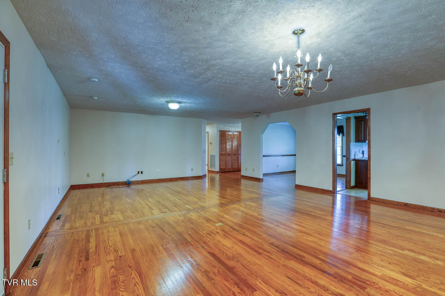 401 Remington Court