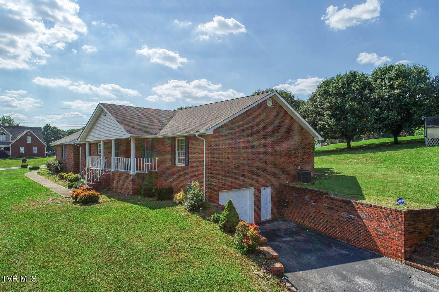 401 Remington Court