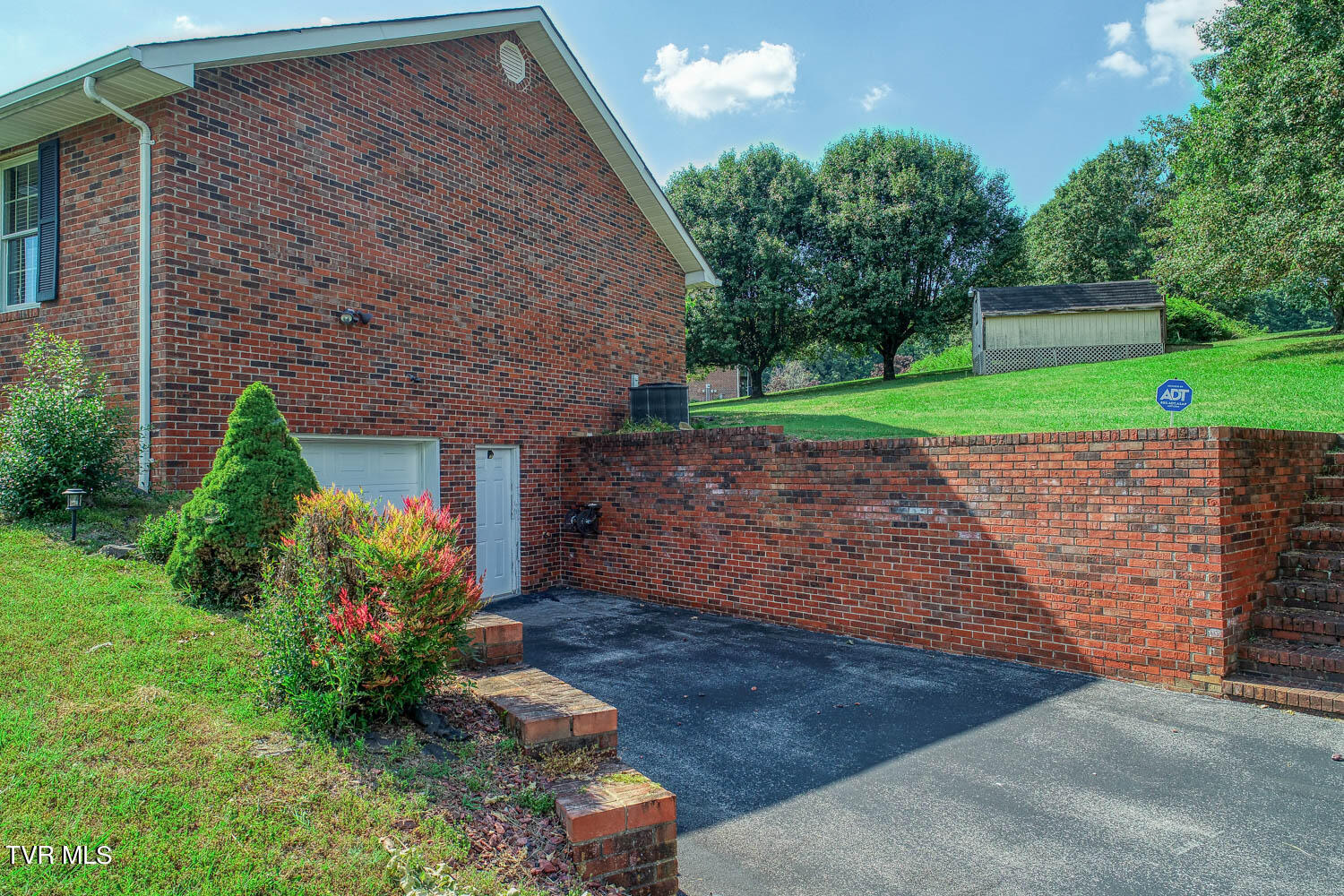 401 Remington Court