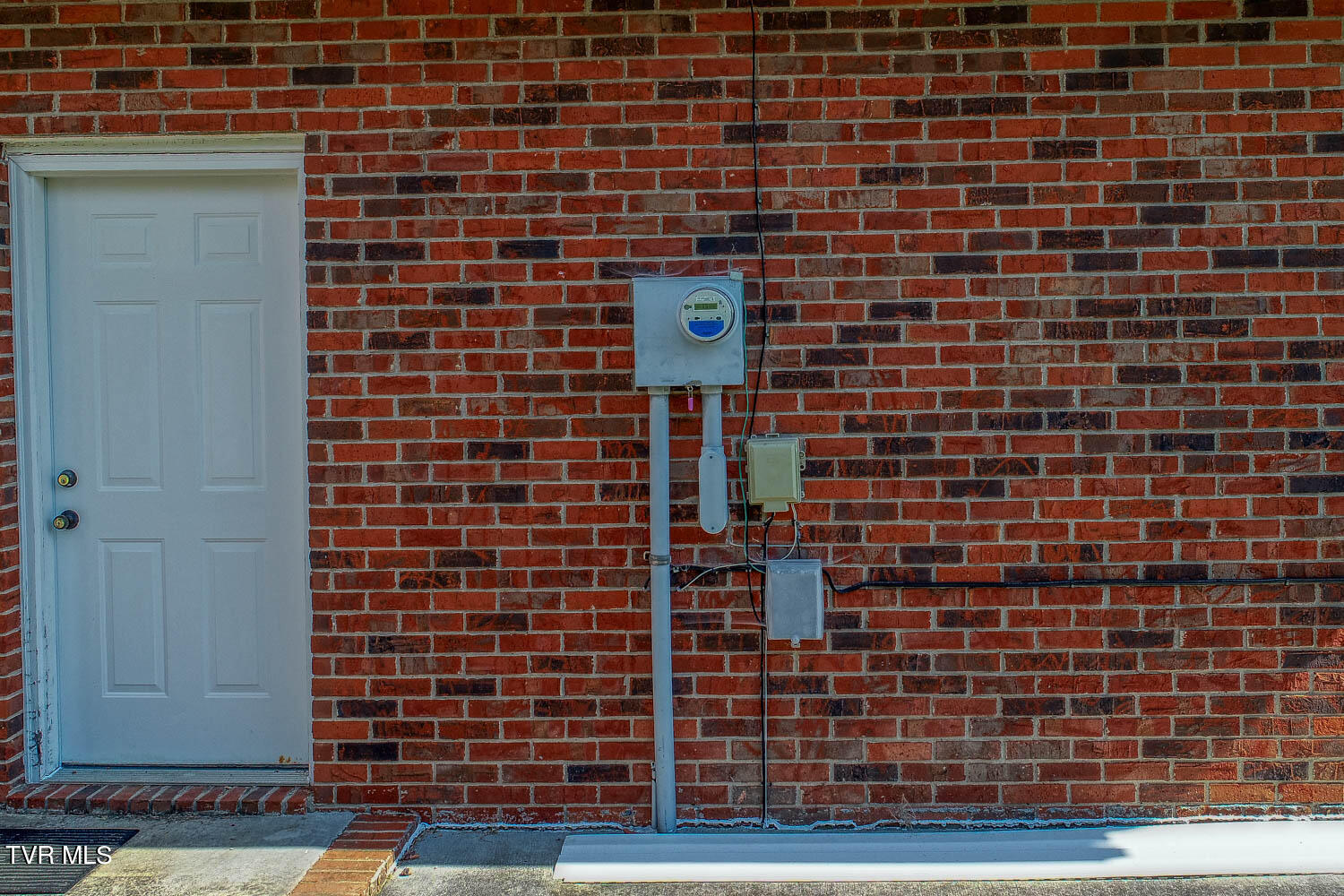 401 Remington Court