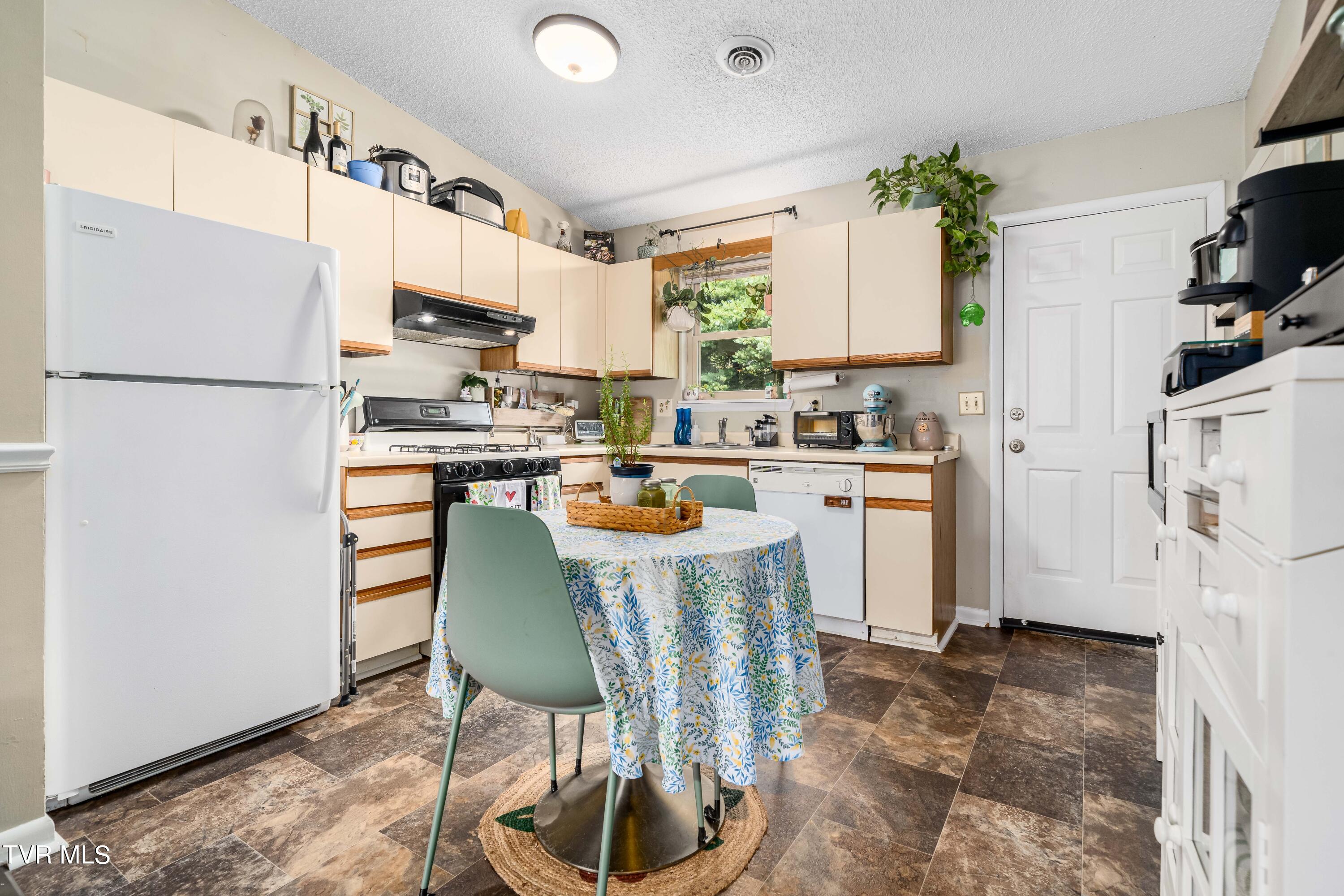 1734 Todd Drive