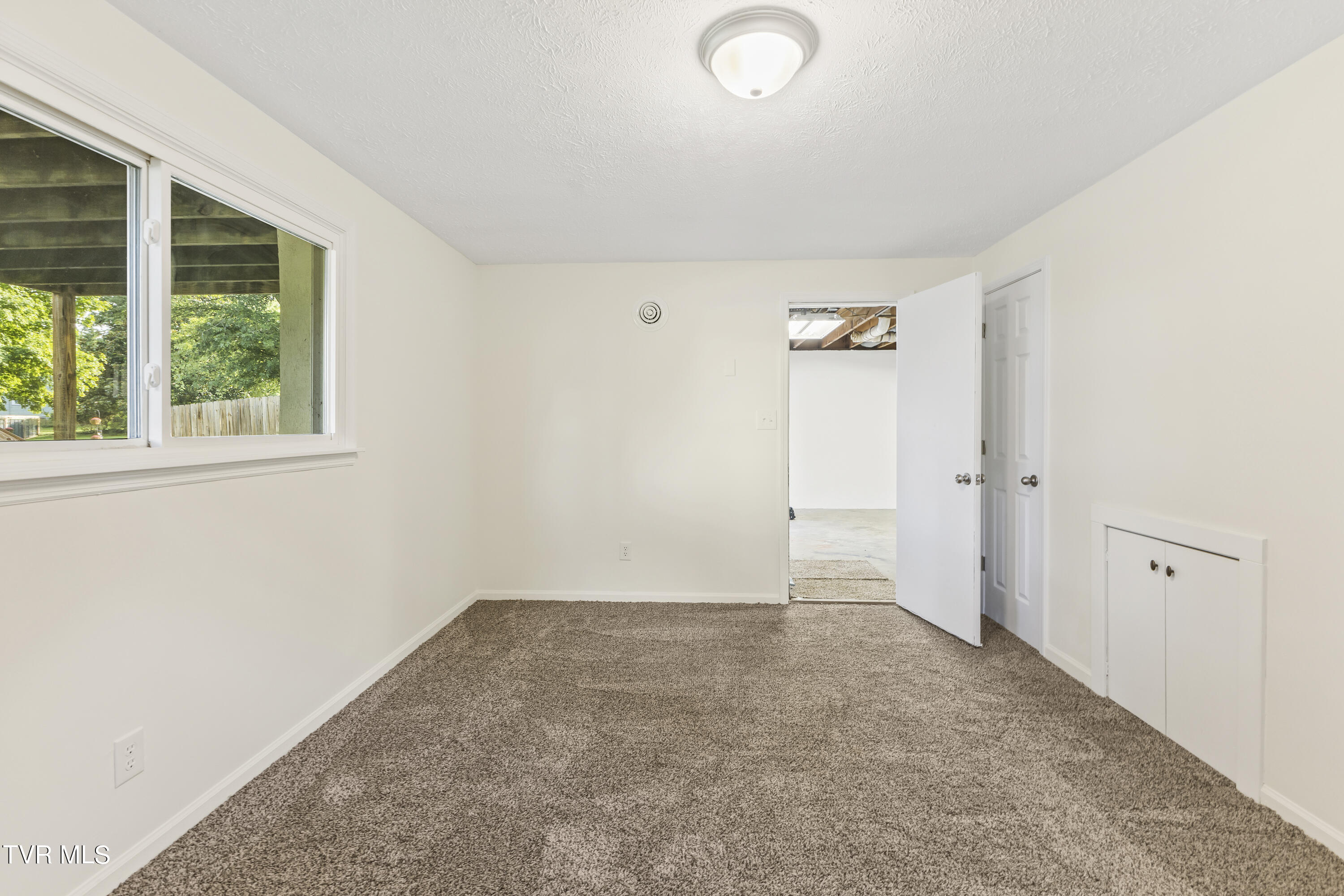 2557 Lafayette Circle