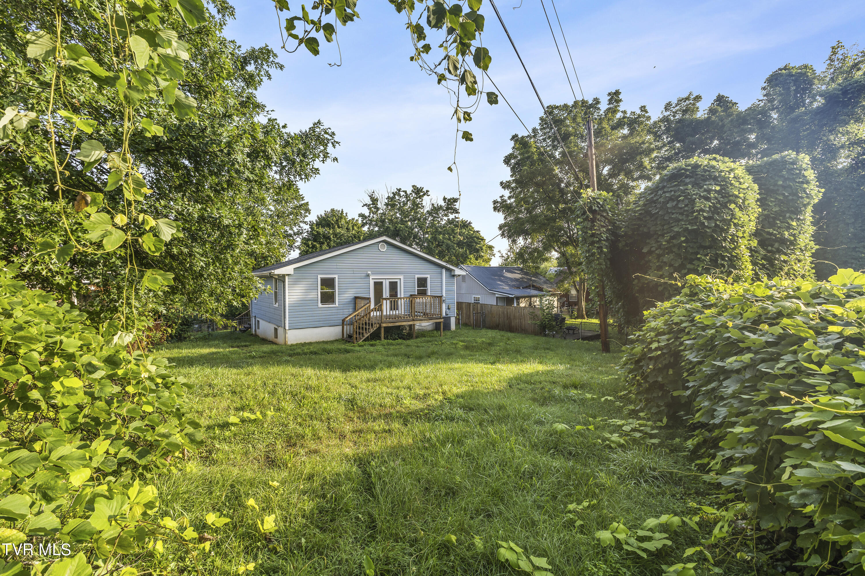 2557 Lafayette Circle