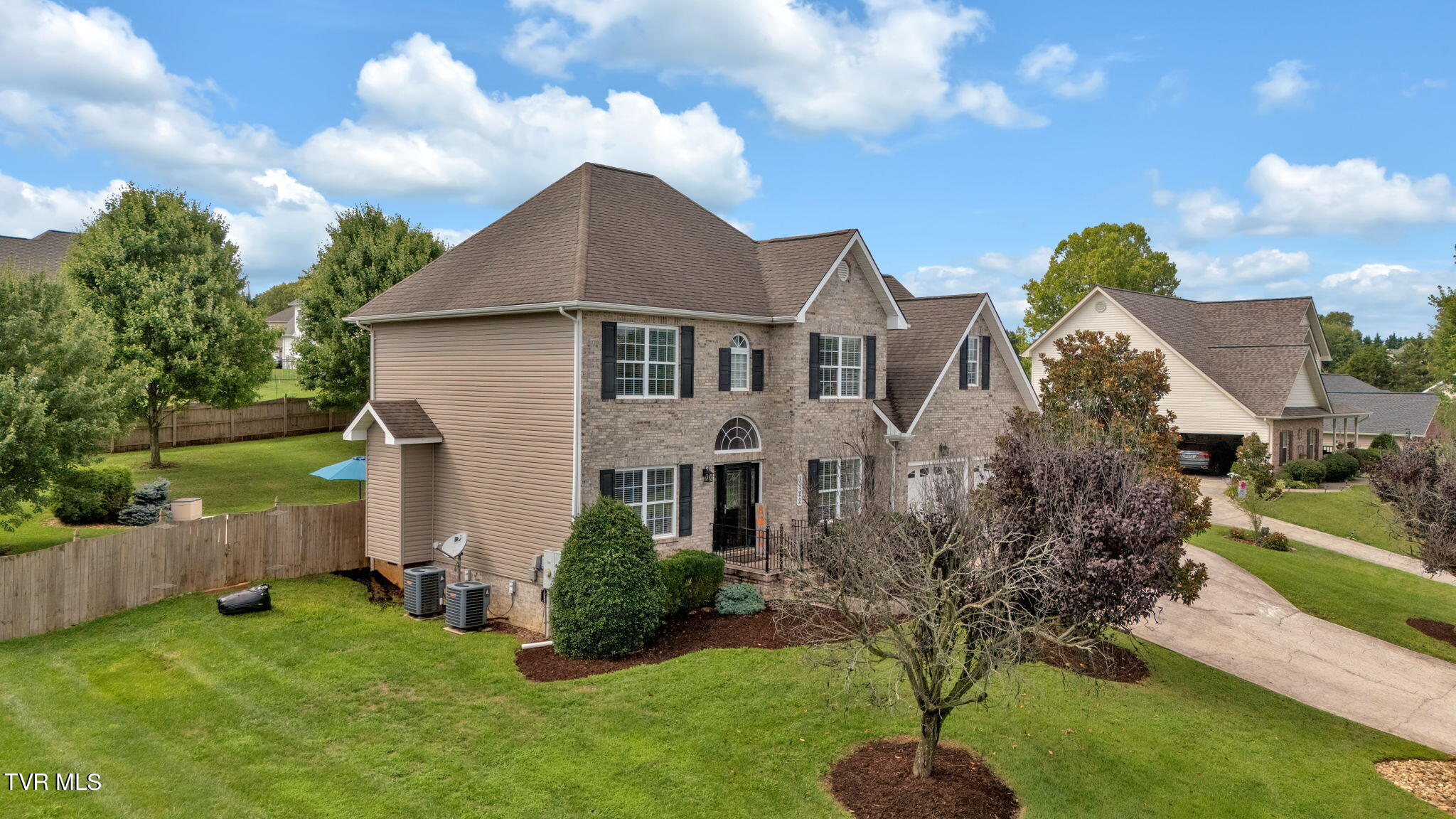 1122 Glen Abbey Way