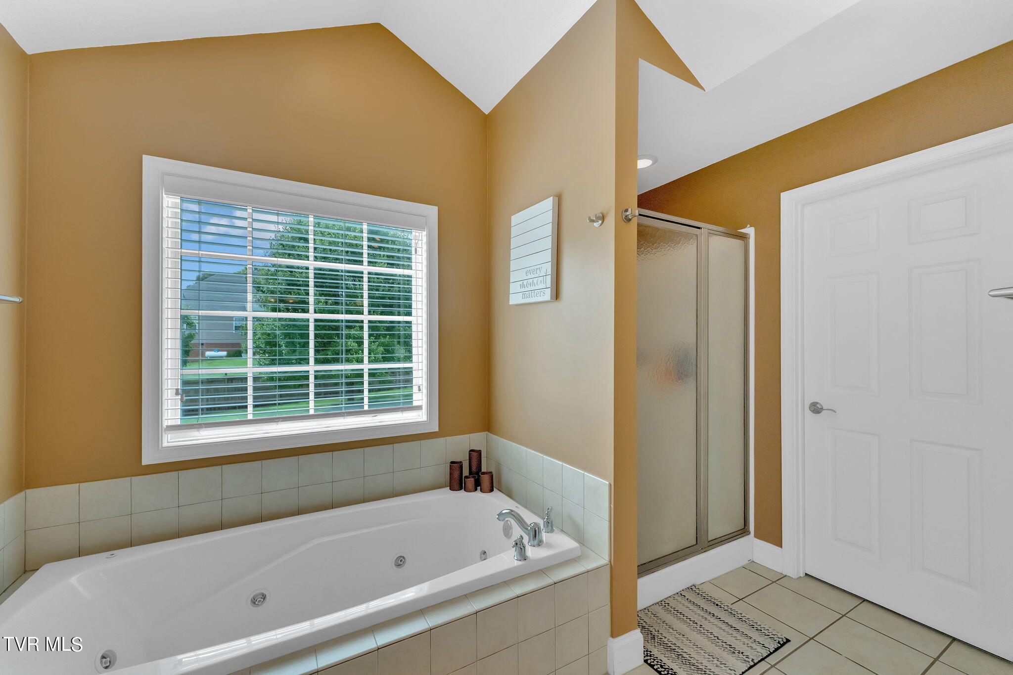 1122 Glen Abbey Way
