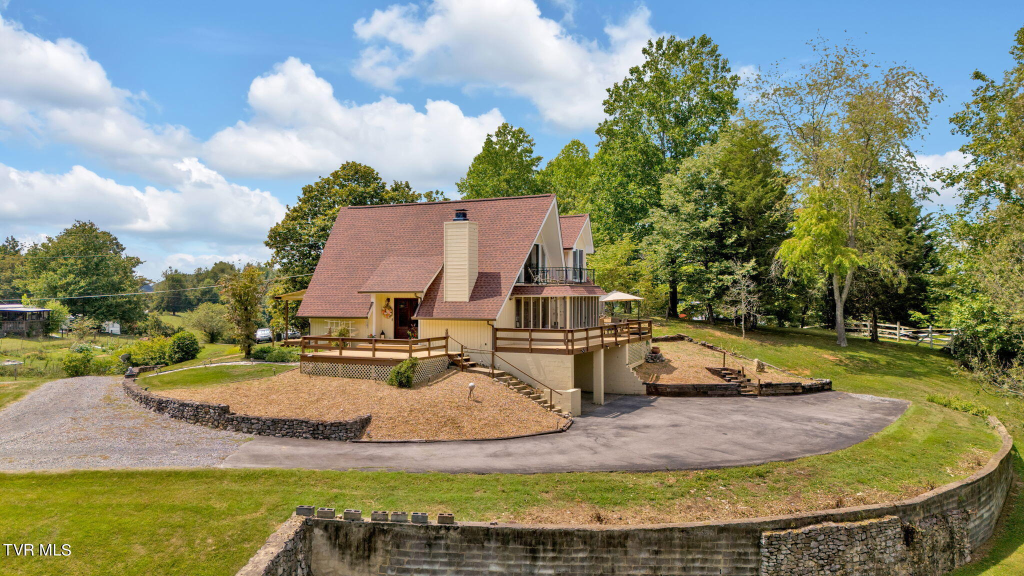236 Edwards Lane
