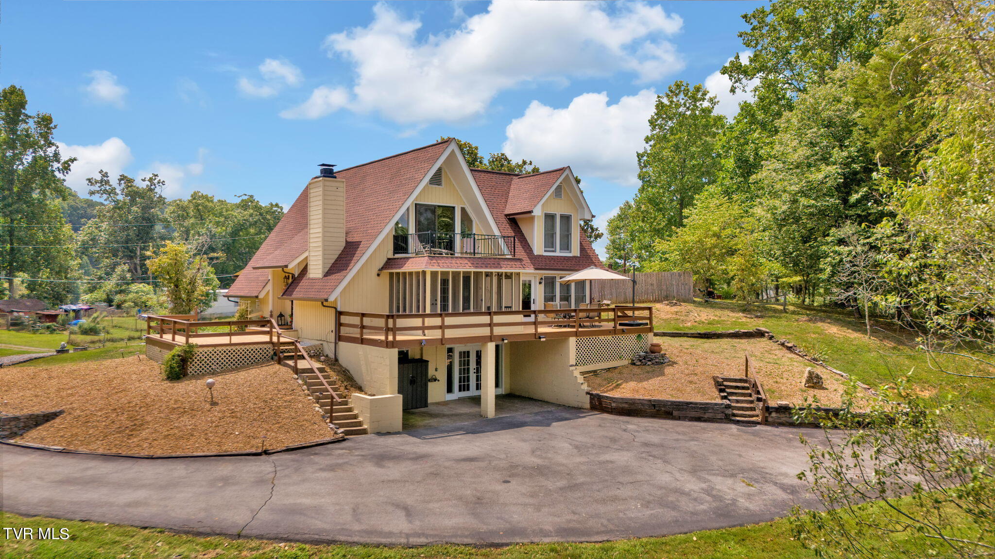236 Edwards Lane