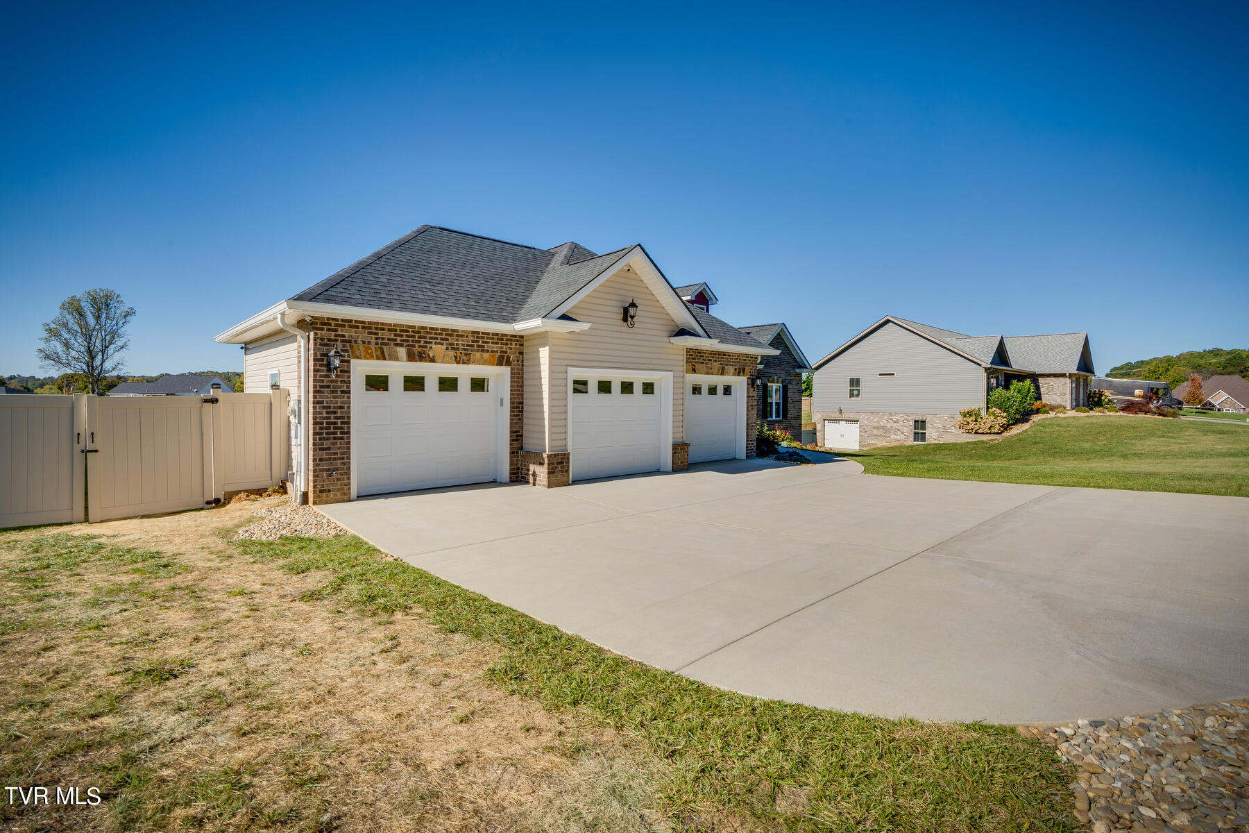 829 Brady Way
