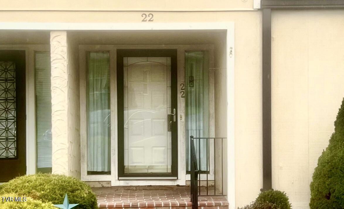 605 Redstone Drive 22
