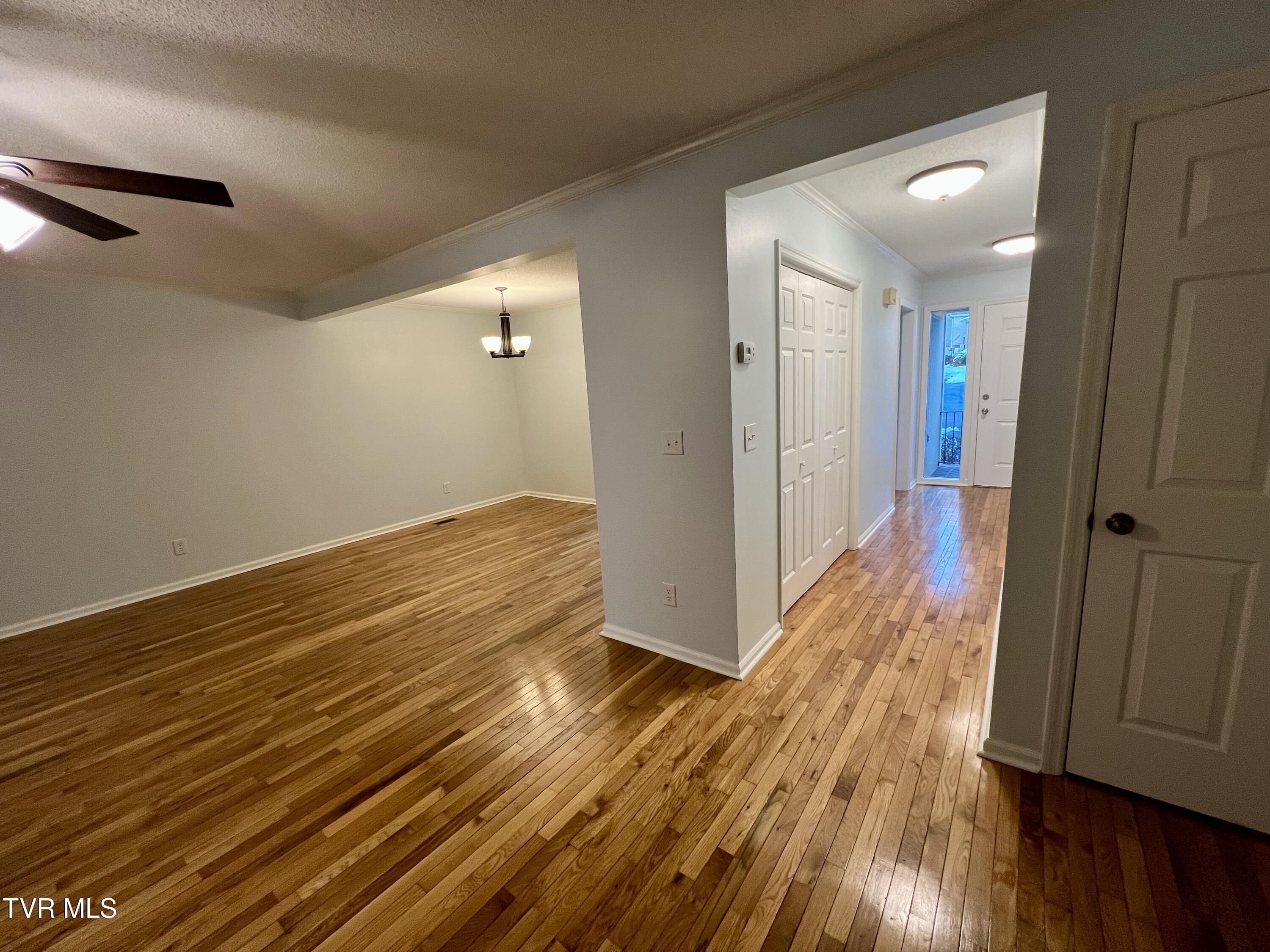605 Redstone Drive 22