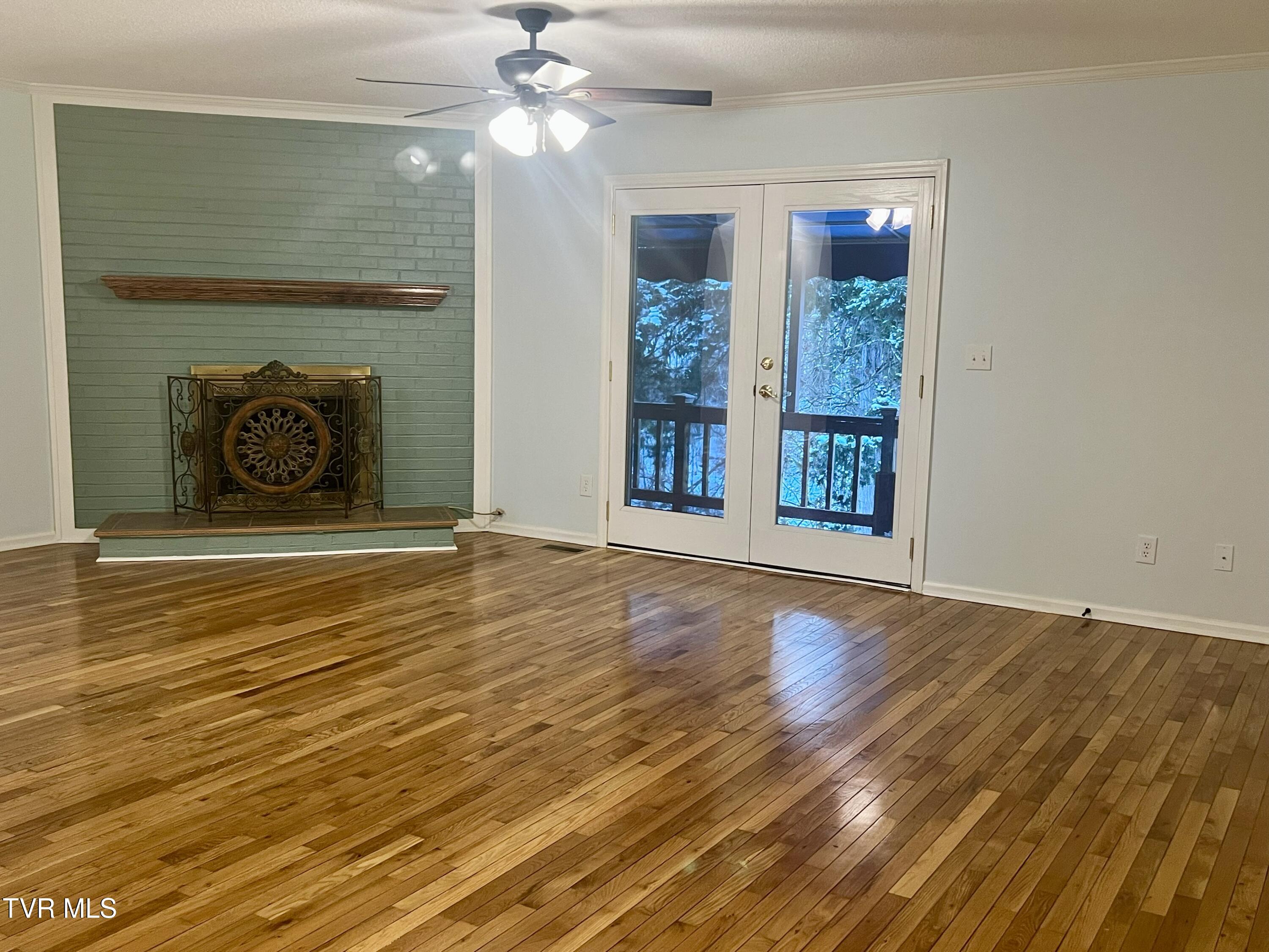 605 Redstone Drive 22