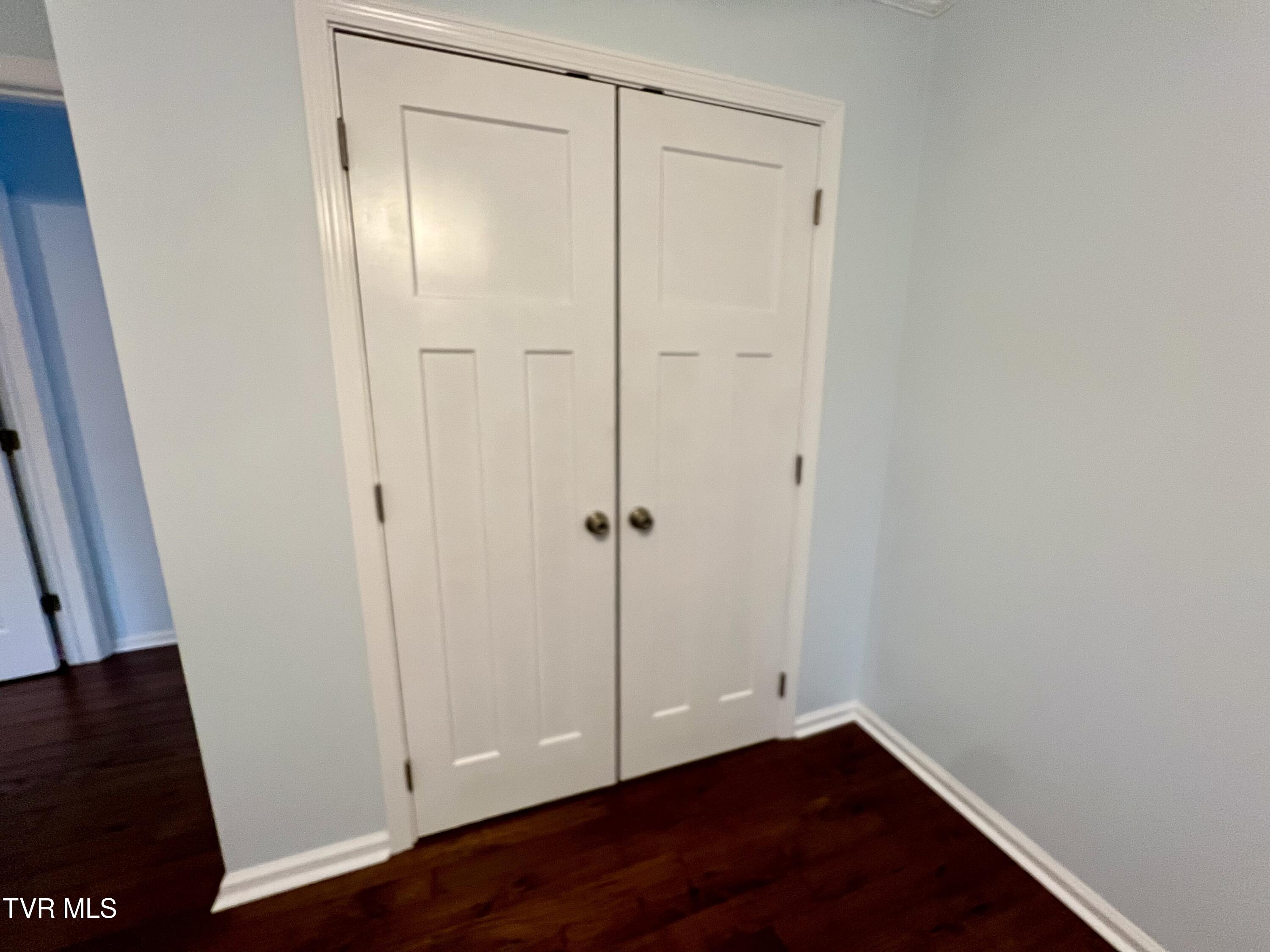 605 Redstone Drive 22