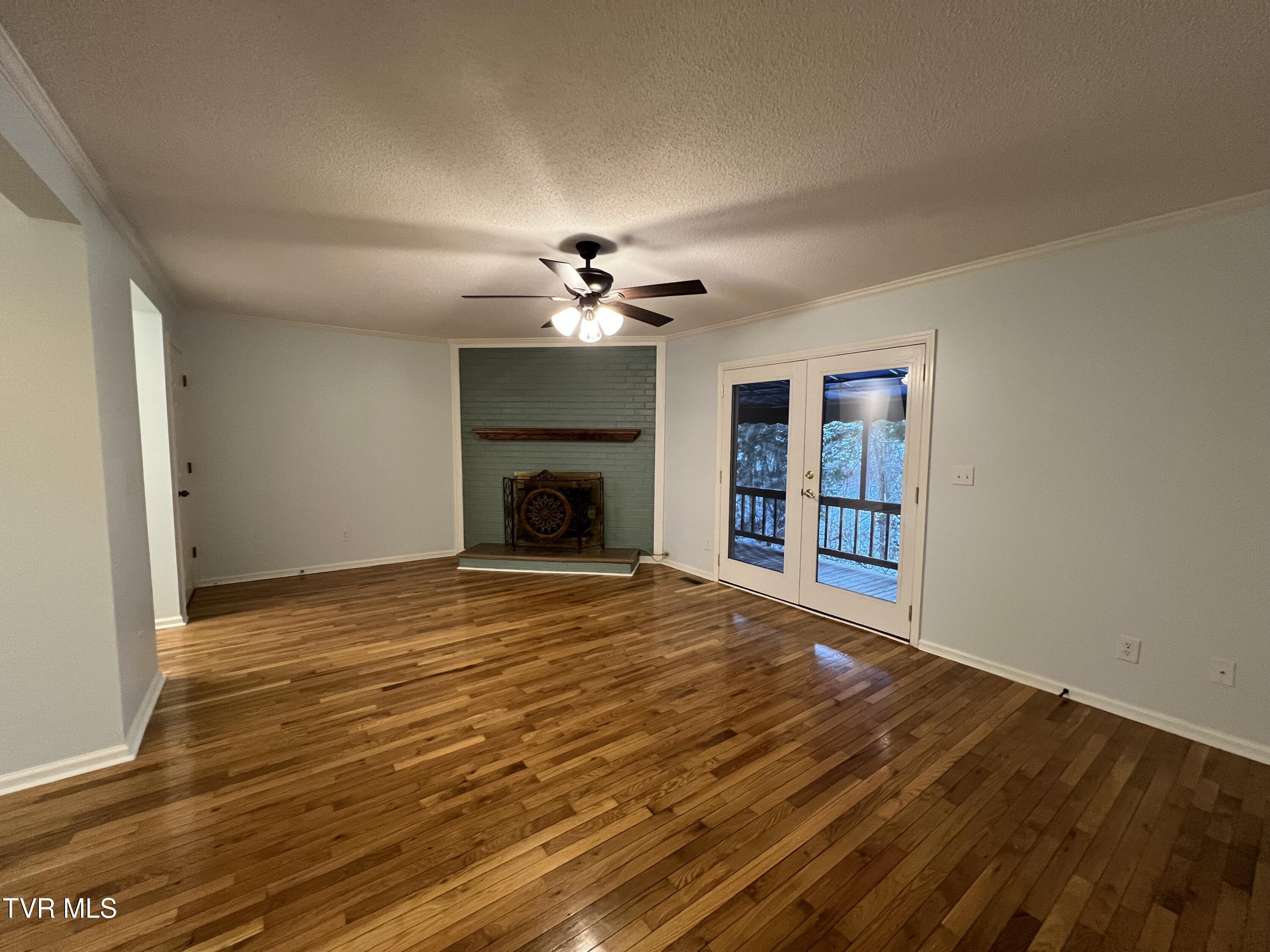 605 Redstone Drive 22