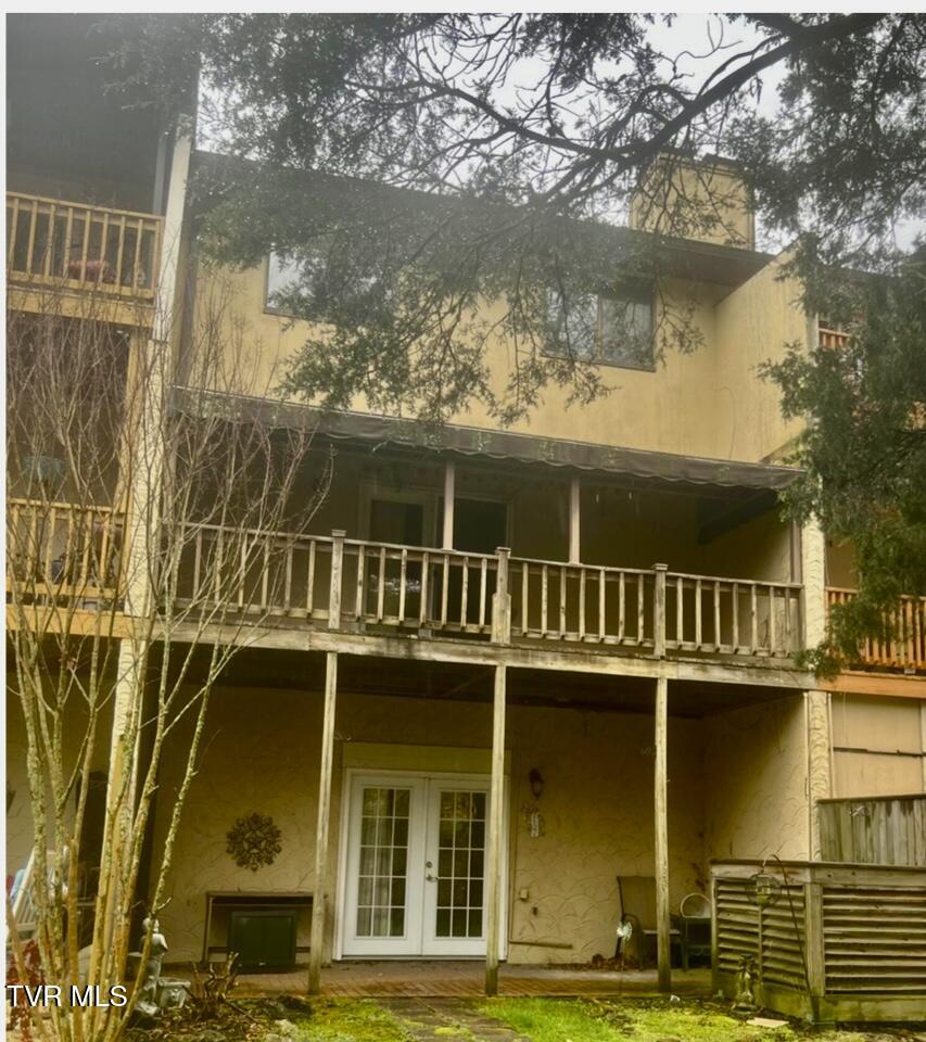 605 Redstone Drive 22