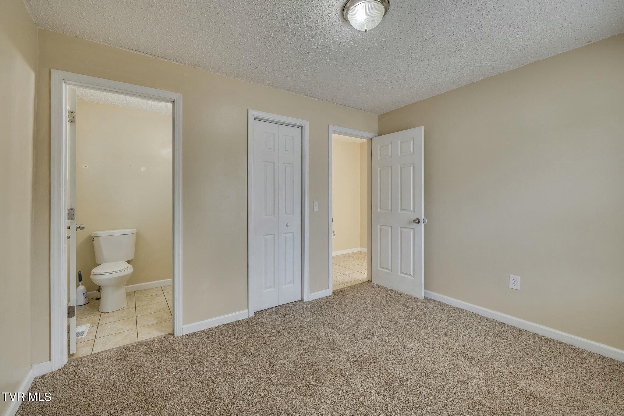 1233 Garden Drive