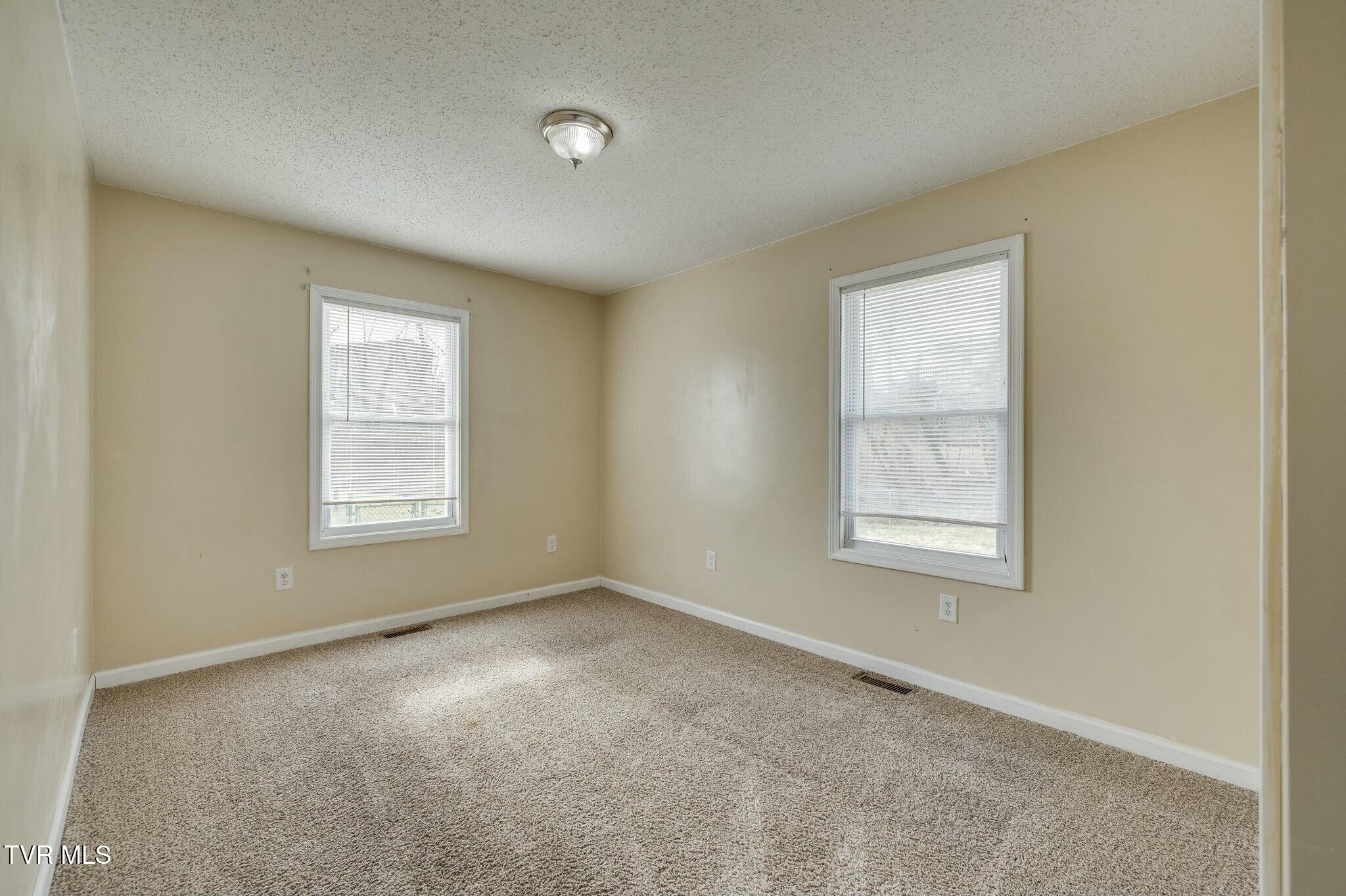 1233 Garden Drive