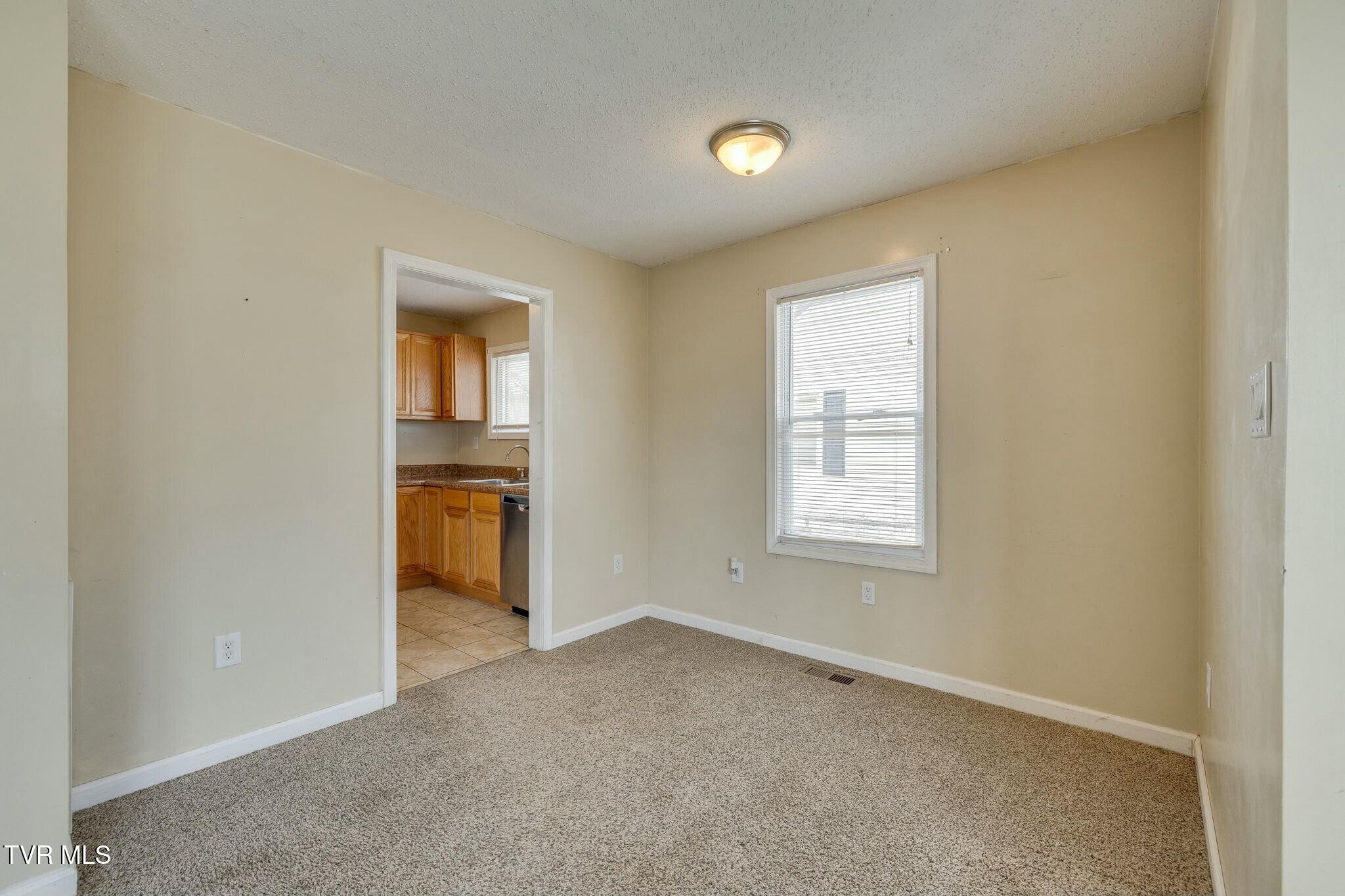1233 Garden Drive