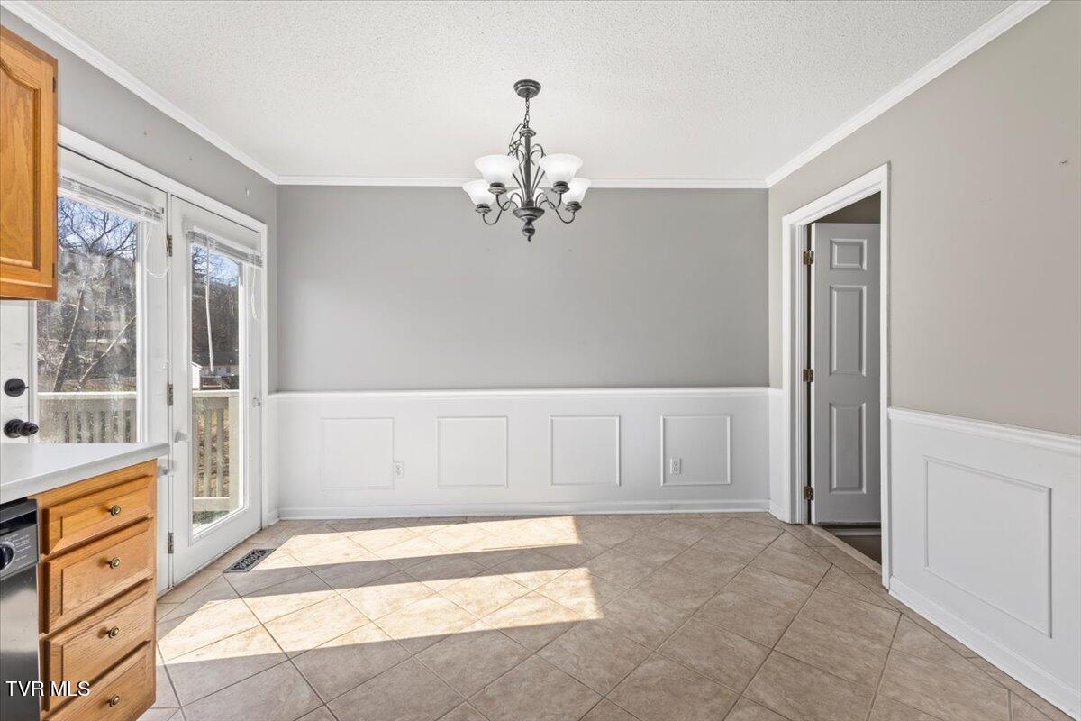 231 Mountain View Drive