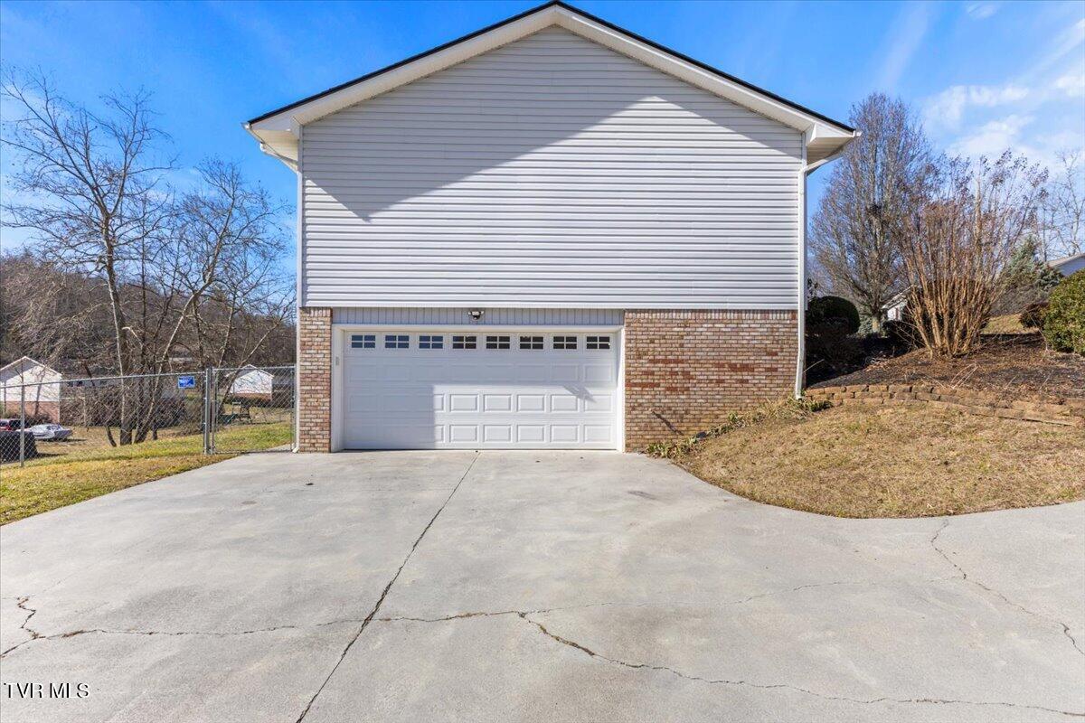 231 Mountain View Drive