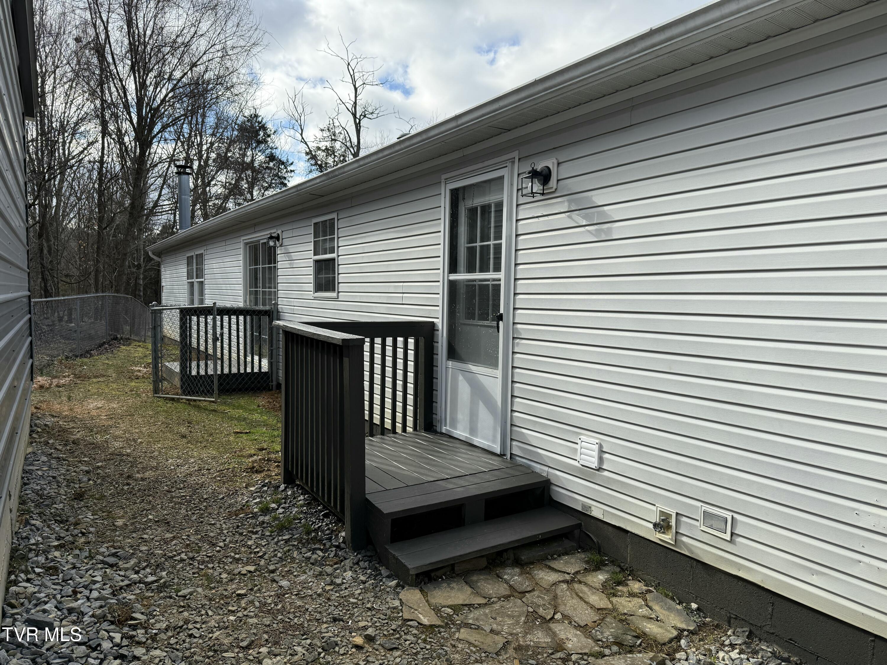 100 Lovelace Mountain View Loop