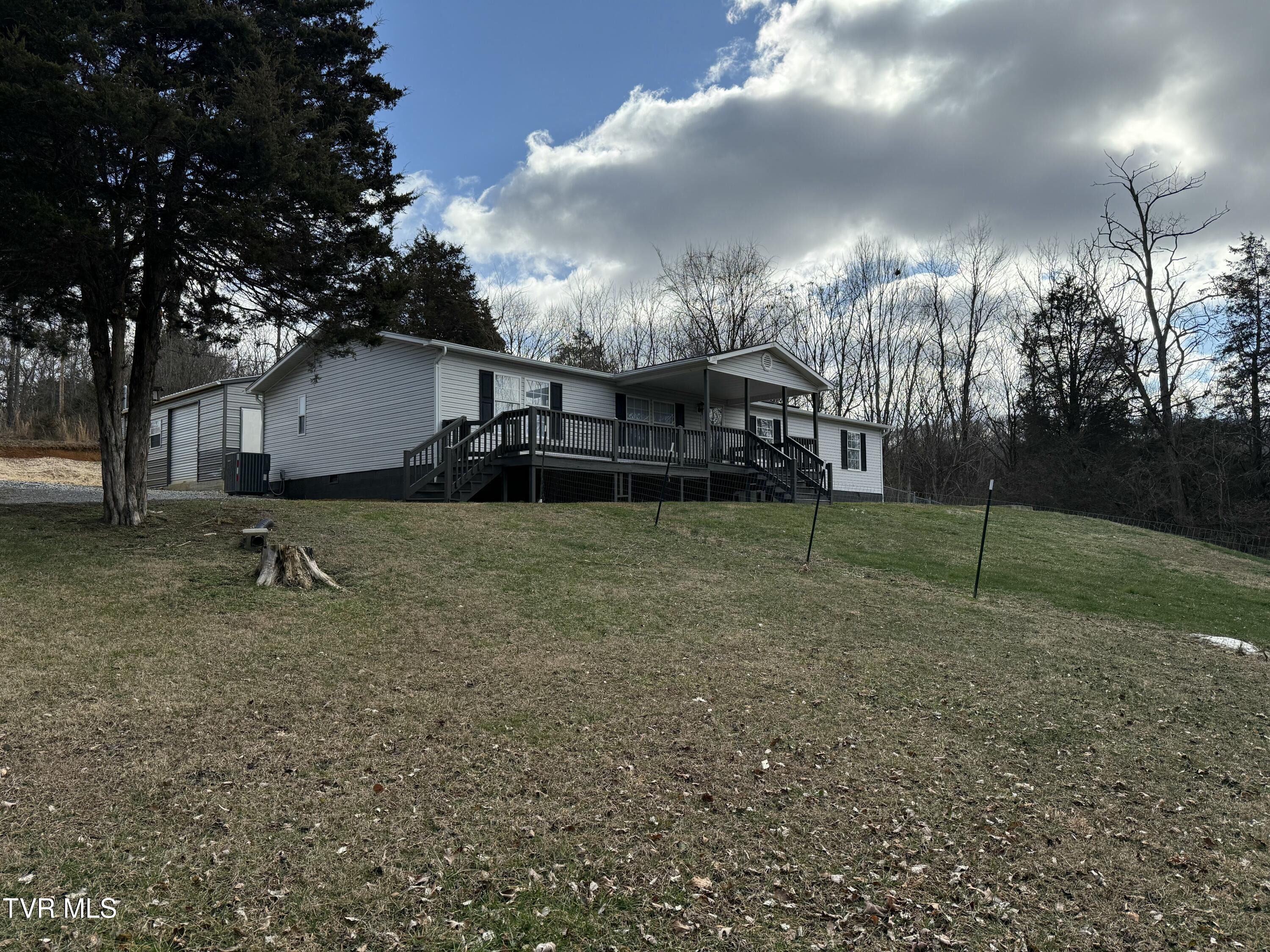 100 Lovelace Mountain View Loop