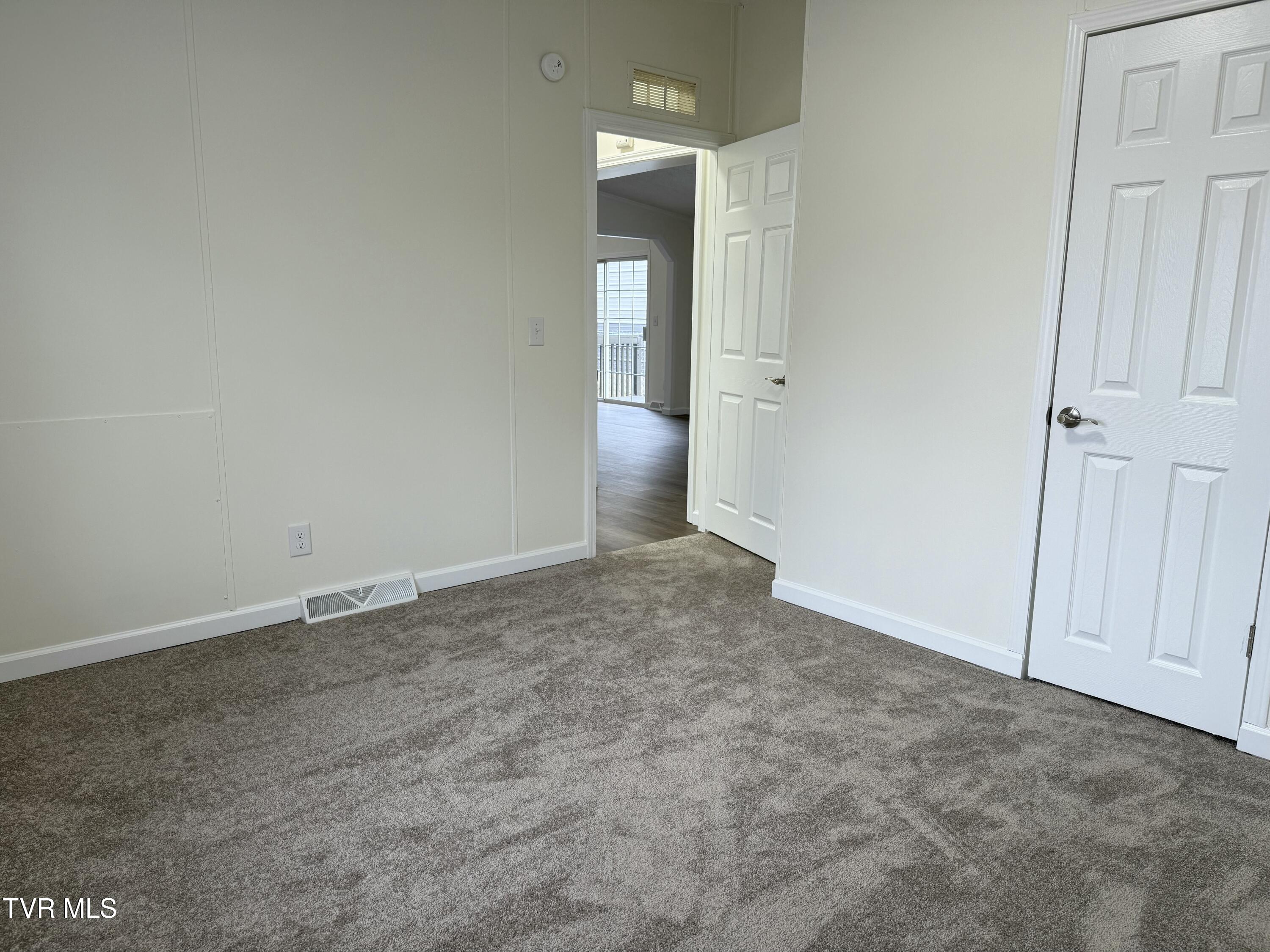 100 Lovelace Mountain View Loop