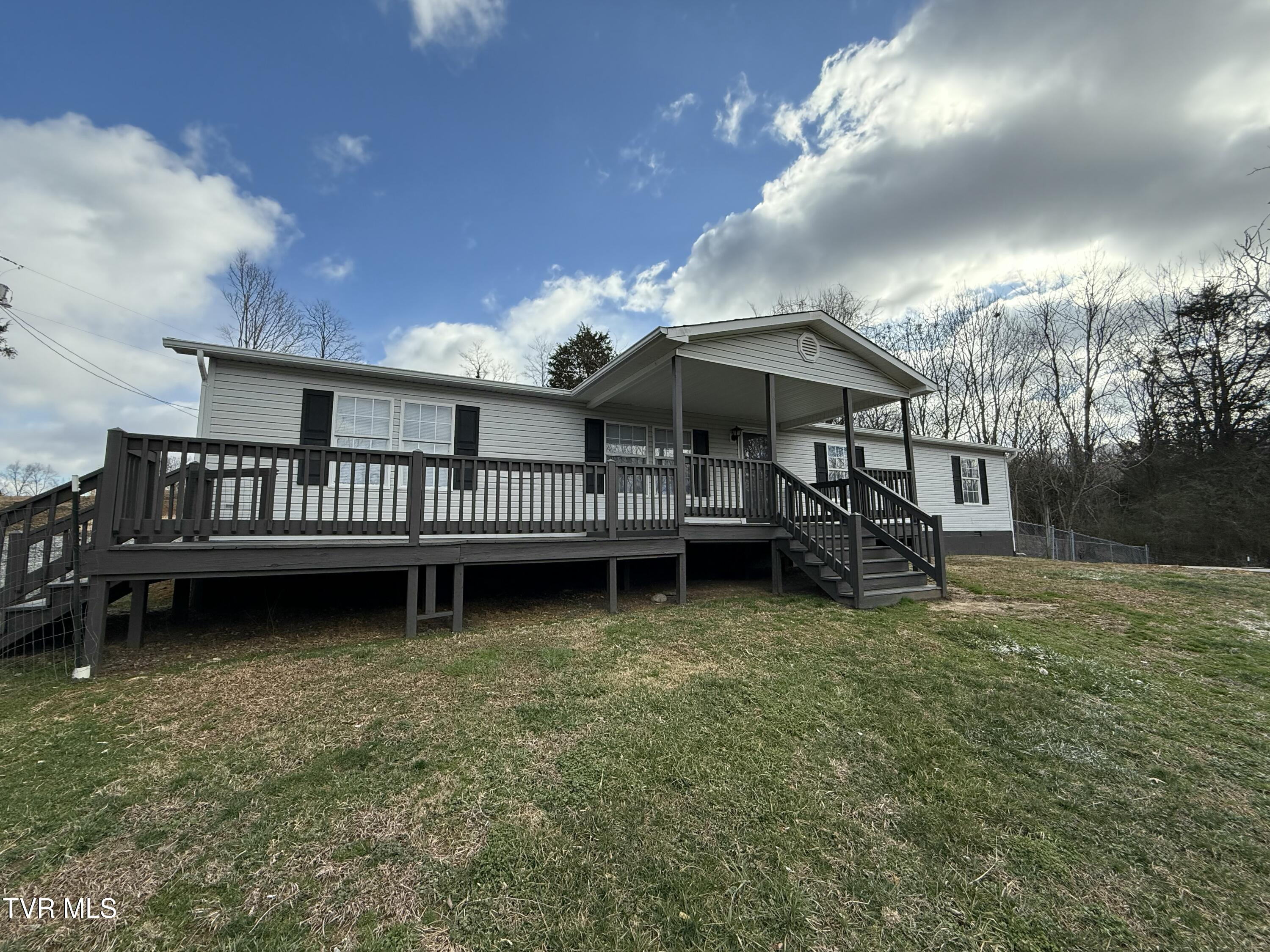 100 Lovelace Mountain View Loop