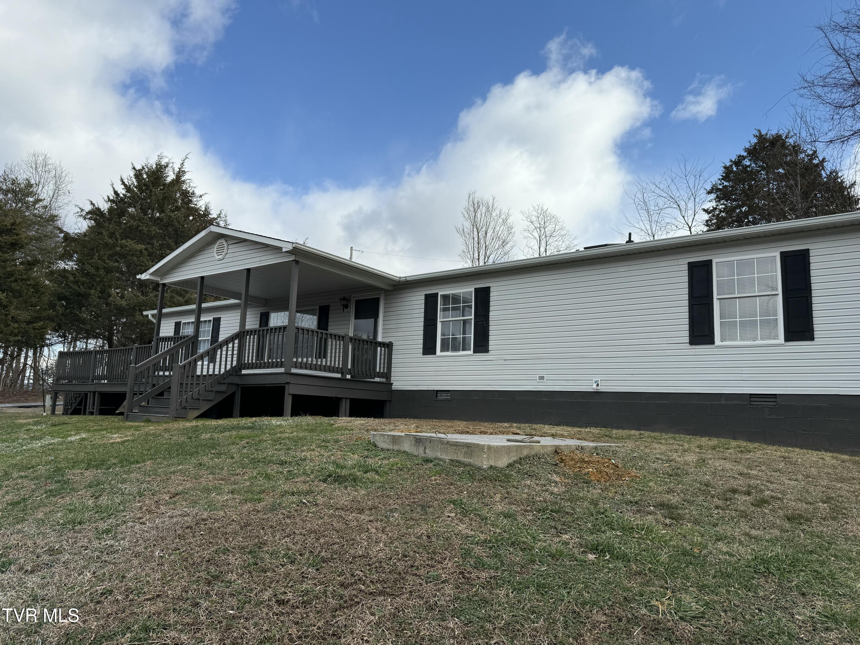 100 Lovelace Mountain View Loop