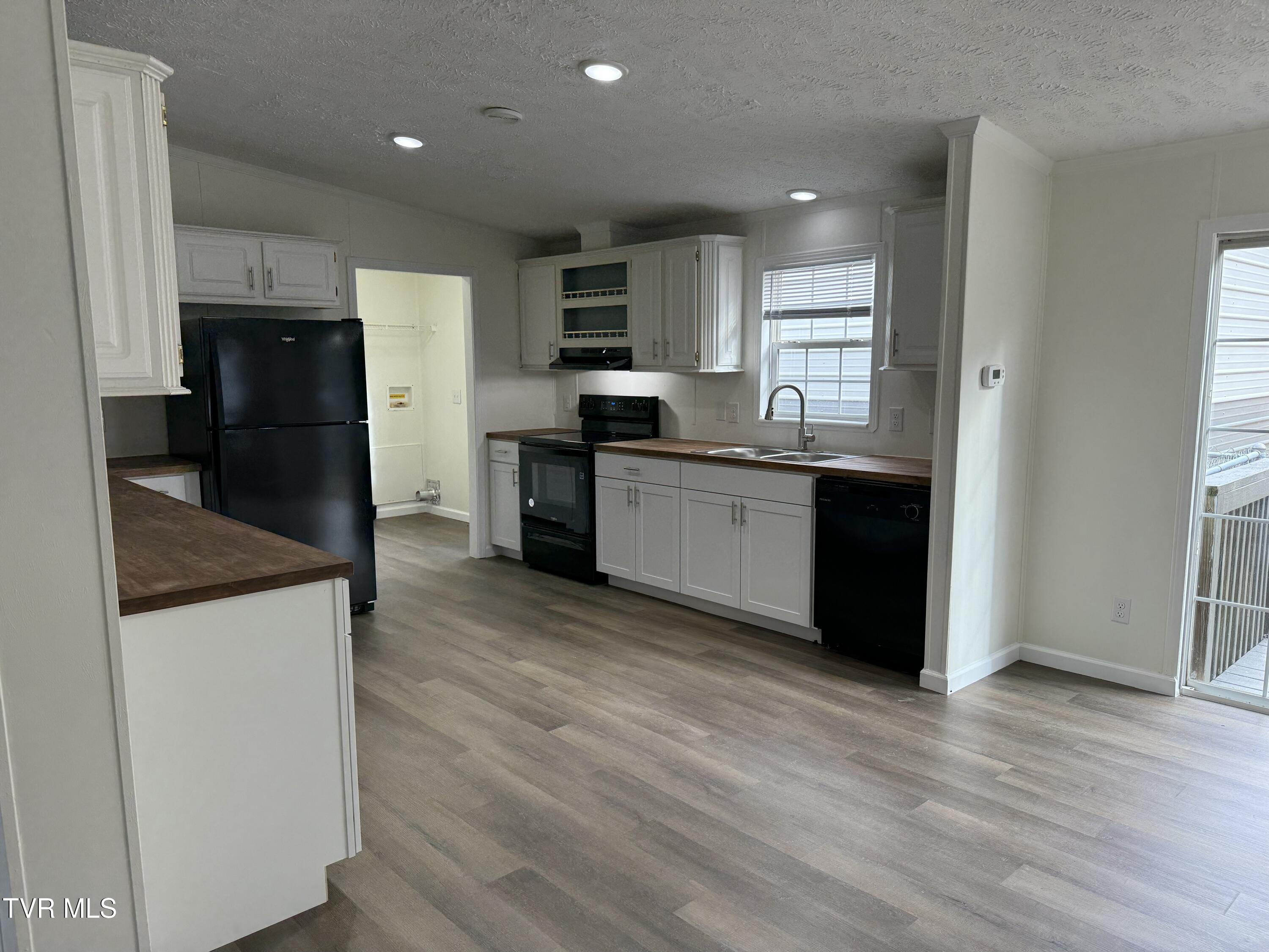 100 Lovelace Mountain View Loop