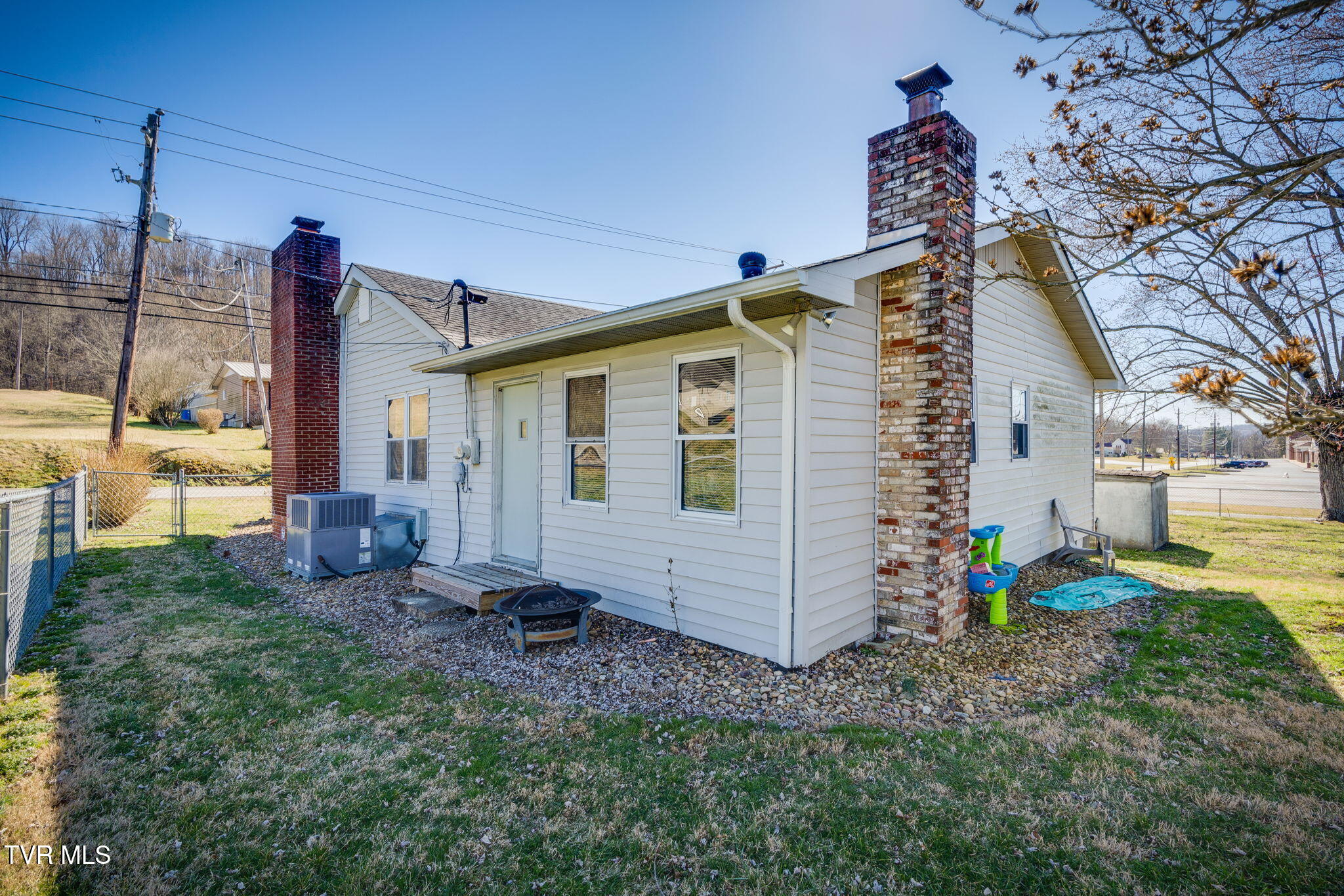 354 Cooks Valley Road