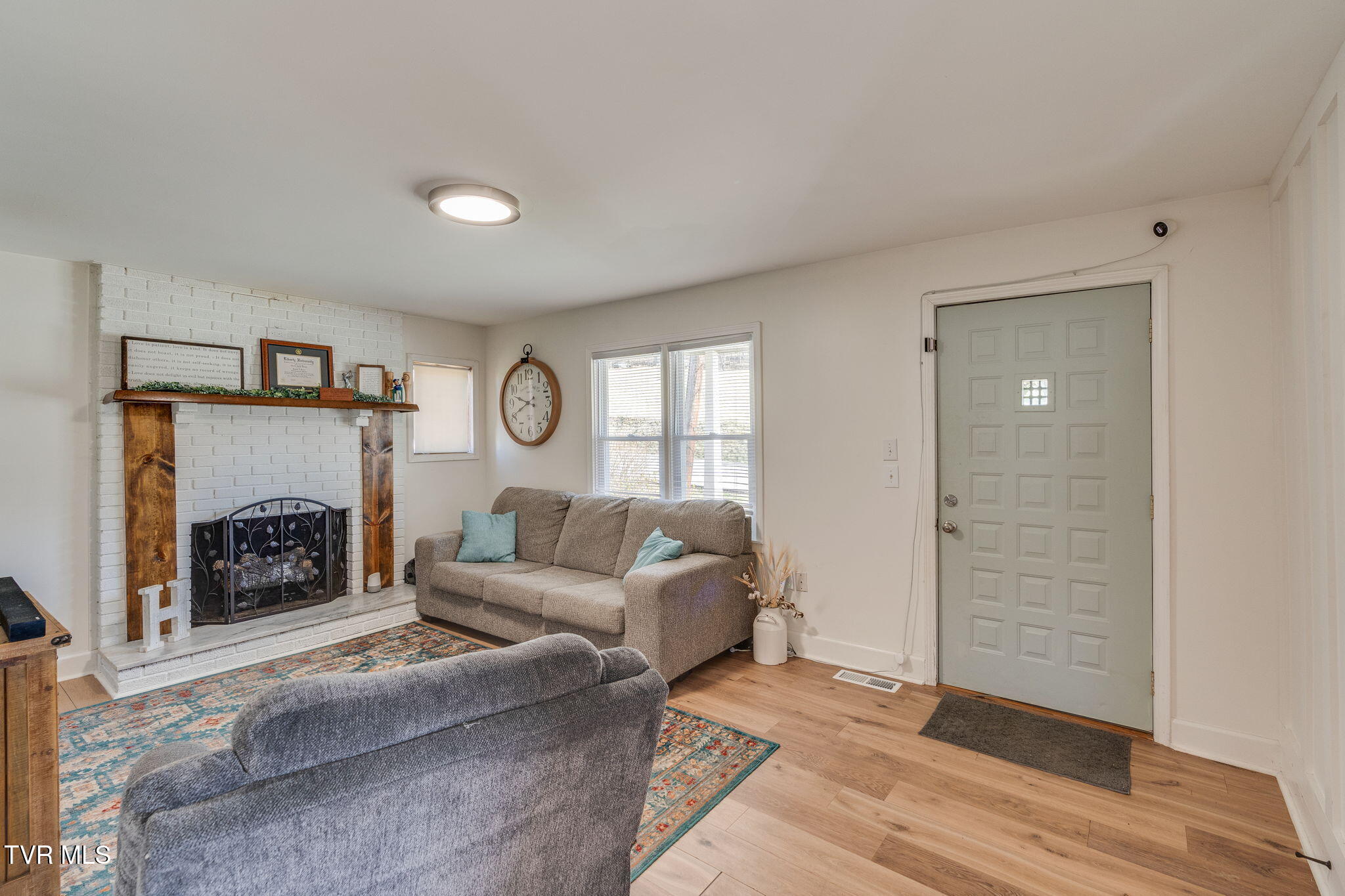 354 Cooks Valley Road