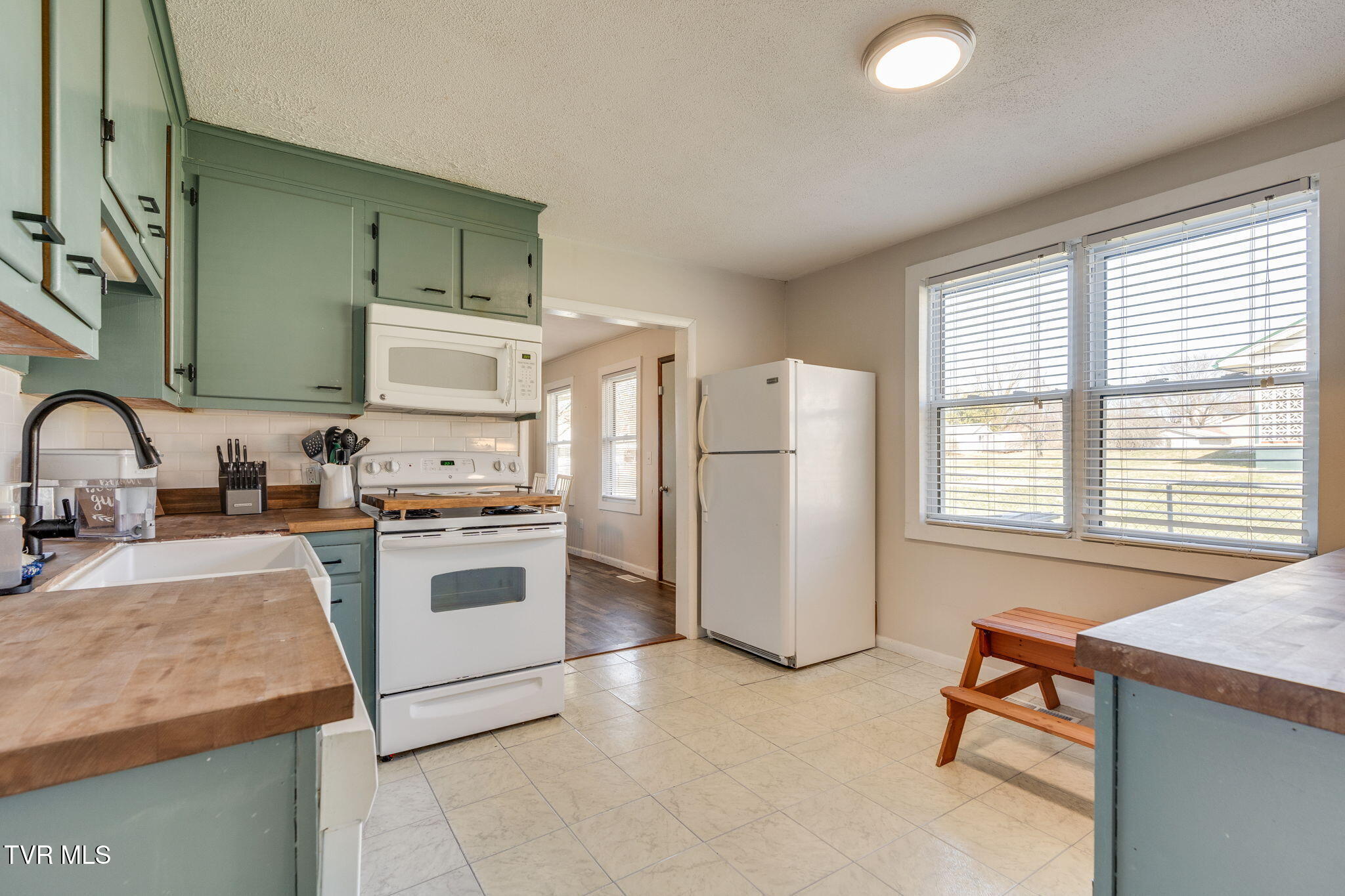 354 Cooks Valley Road