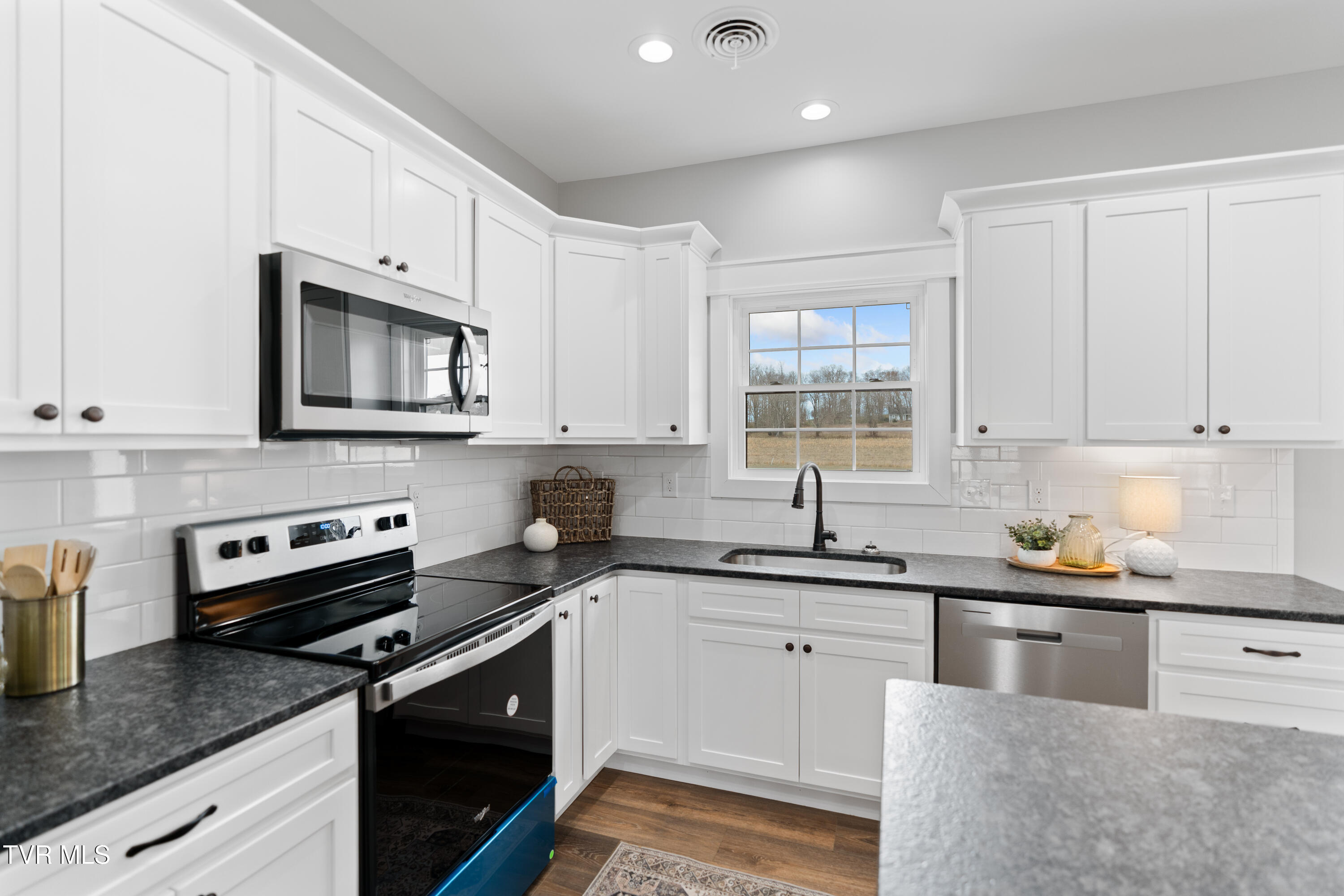 295 Greenwood Road