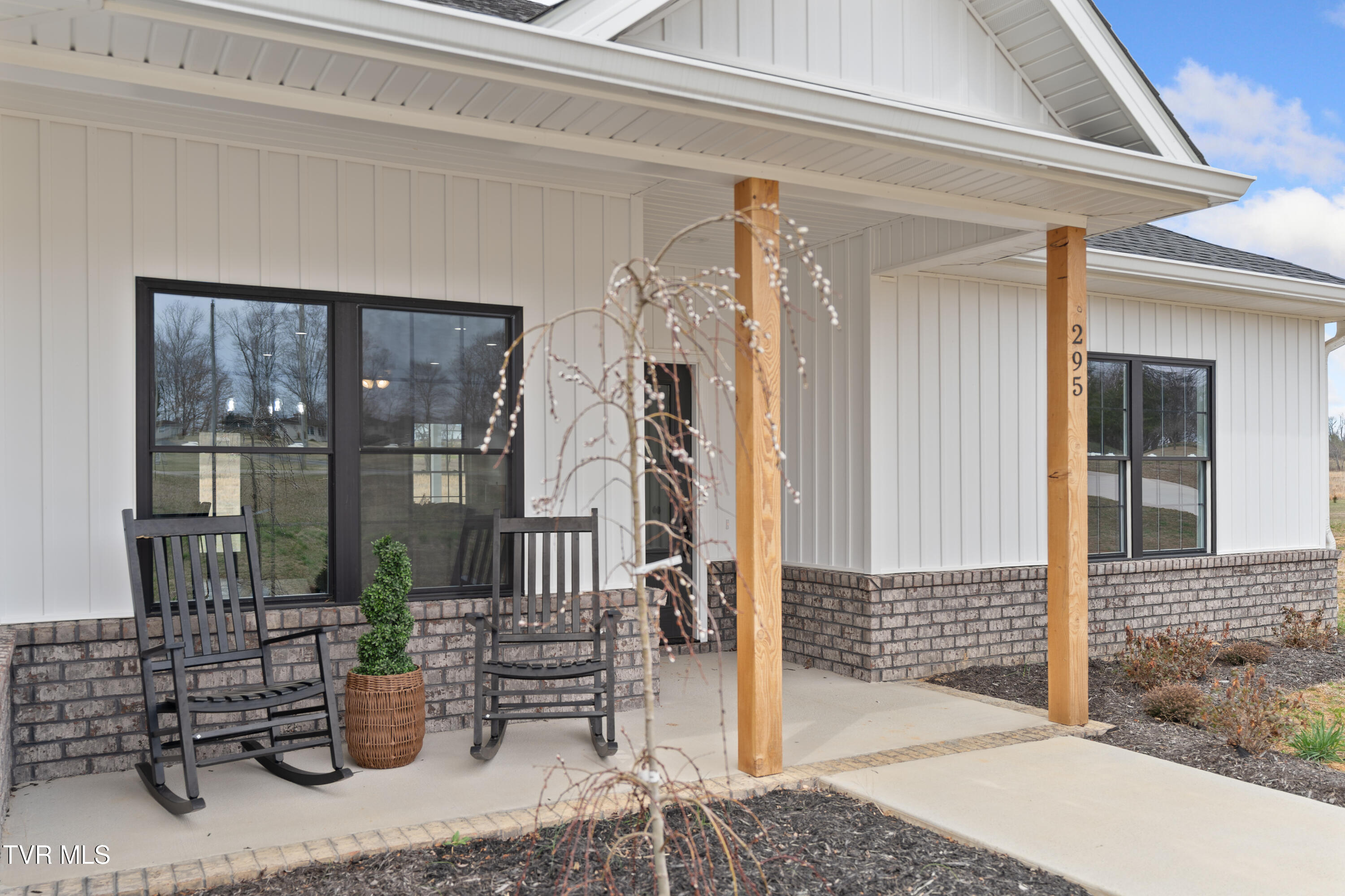 295 Greenwood Road