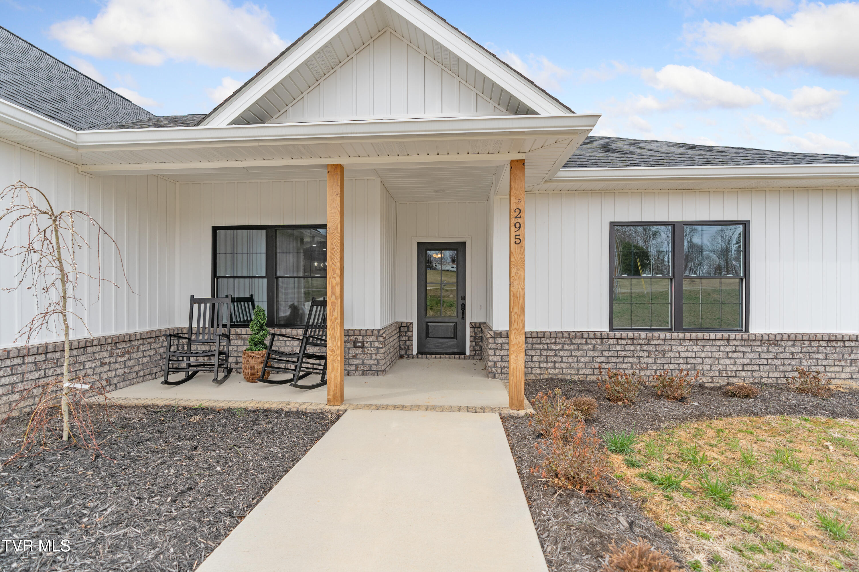 295 Greenwood Road
